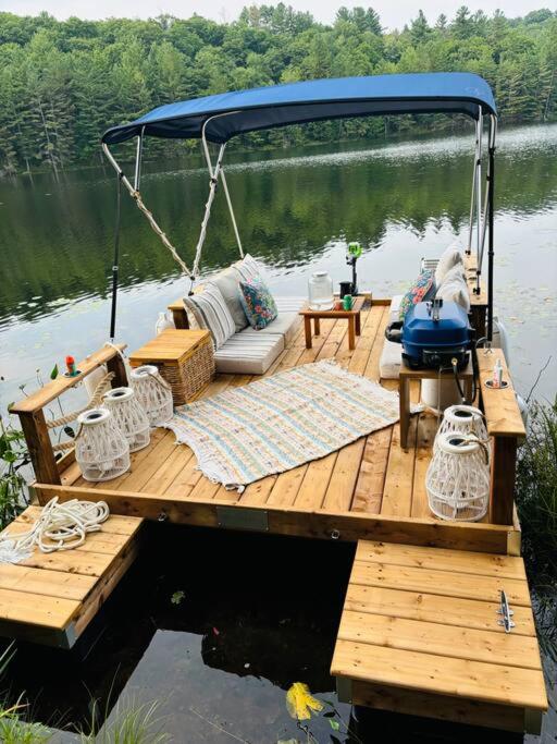 chalet Lakehouse