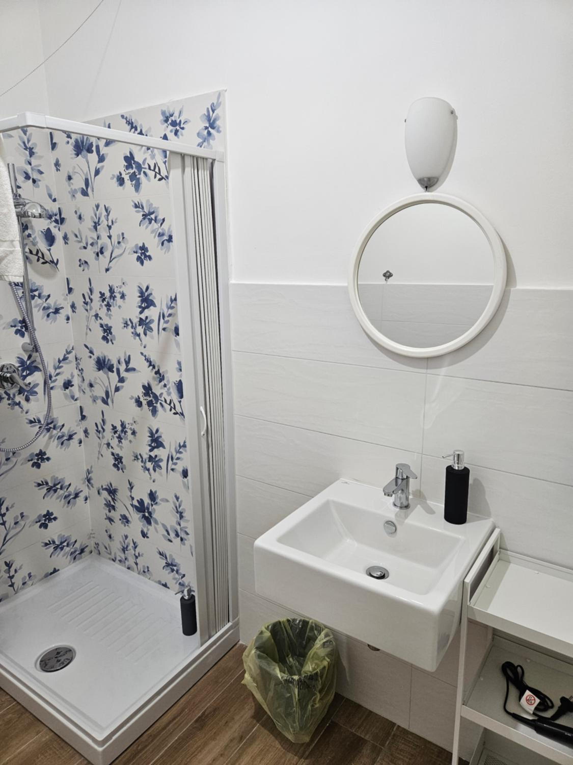 Onda Blu en Agropoli — bathroom