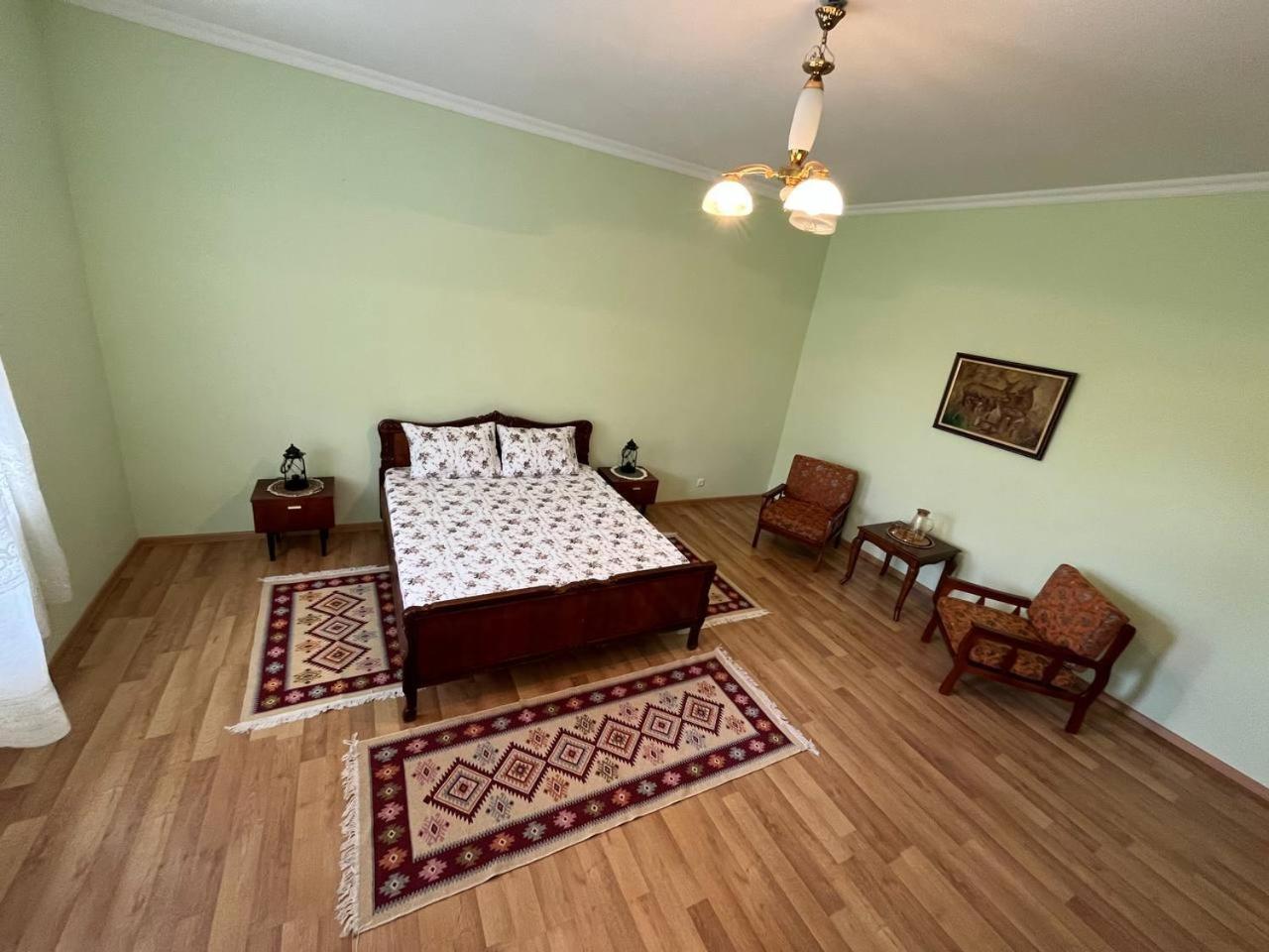Kutaisi Countryside Guesthouse and Winery