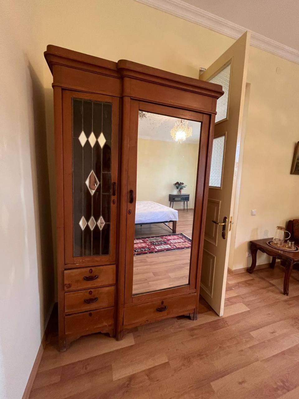 Kutaisi Countryside Guesthouse and Winery