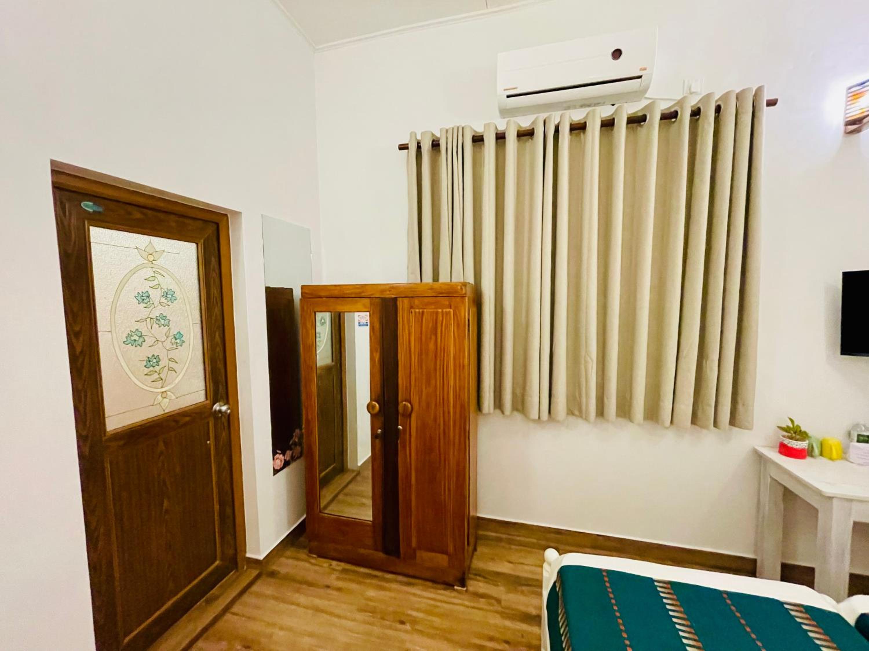 Ayur Ayur White Sail Villa