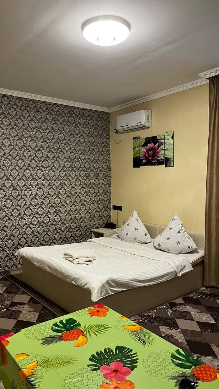 Avrora Apartments