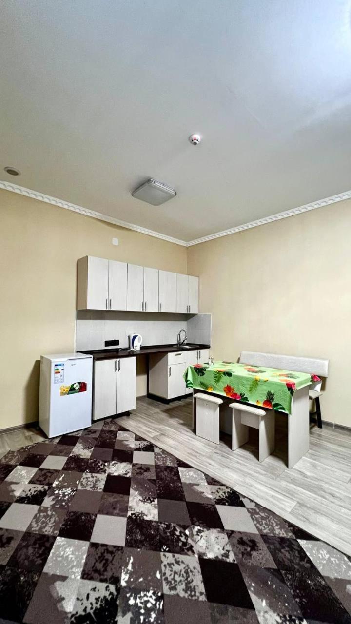 Avrora Apartments