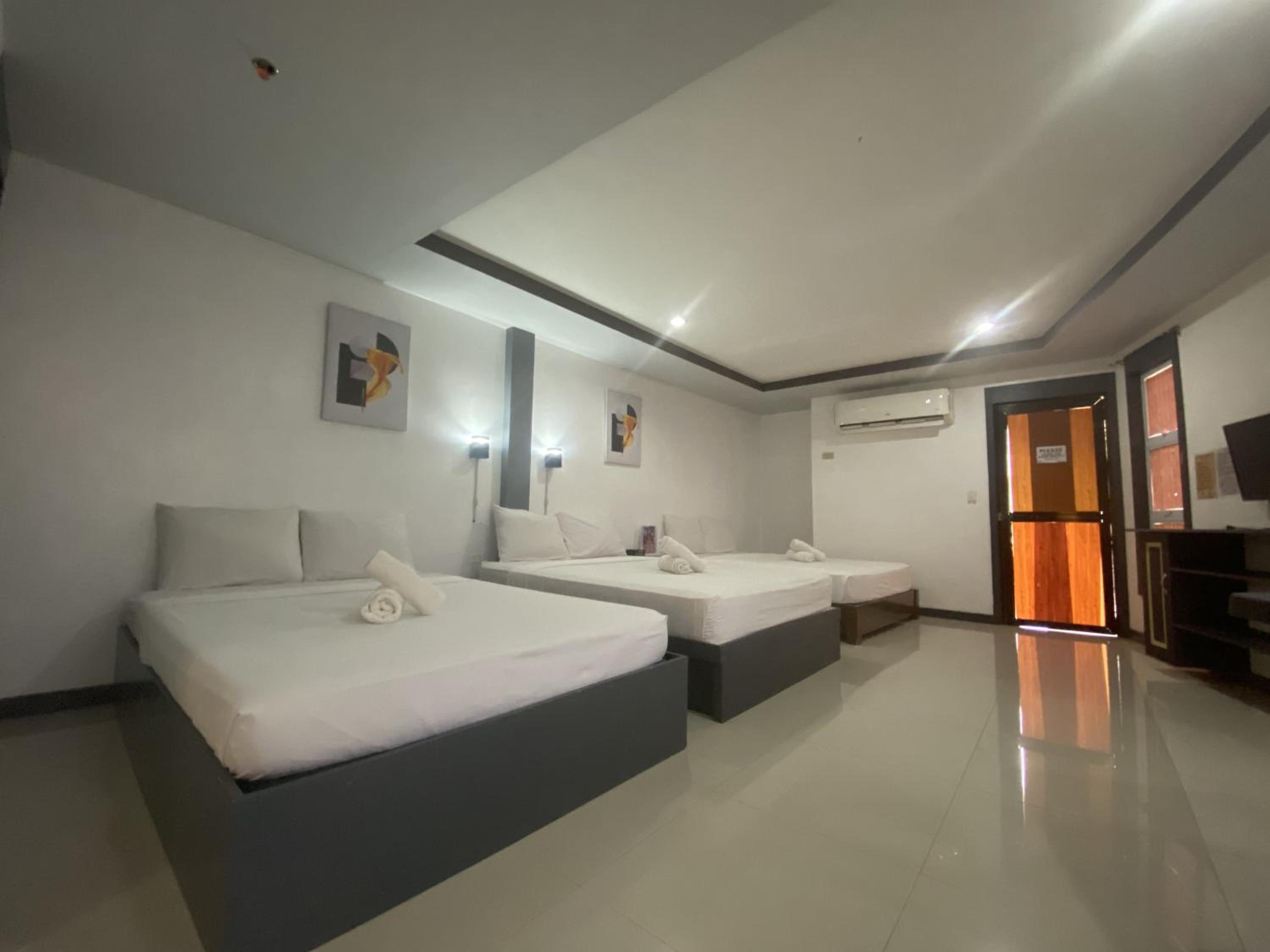Dante's Hideaway Guest House