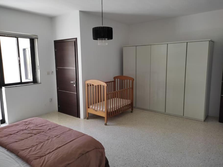 A very spacious three bedroom apartment in Sliema view 3