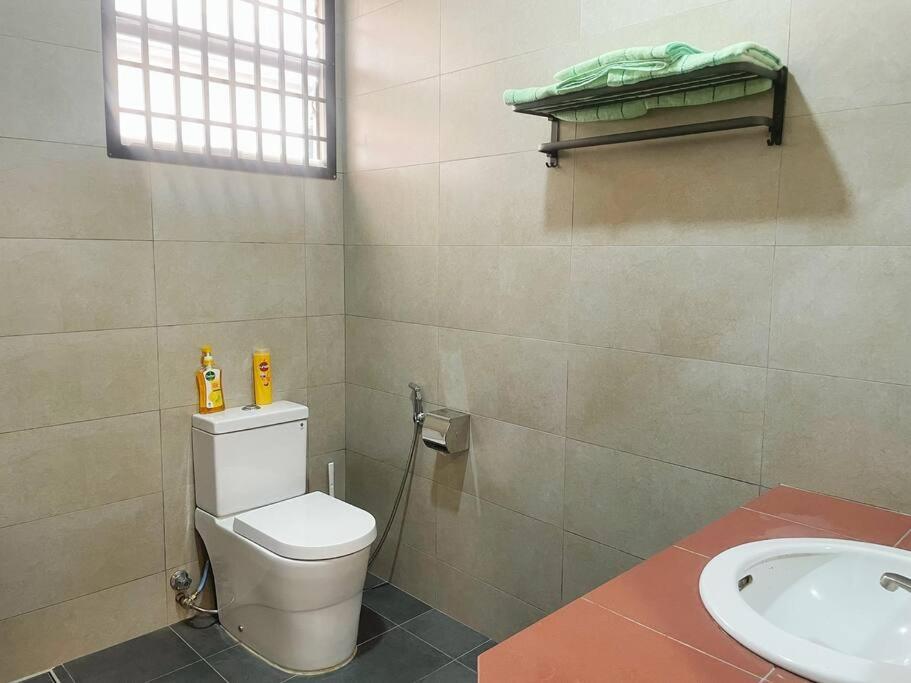 Corner Lots 4-5BR Austin 10mins 17pax Event BBQ