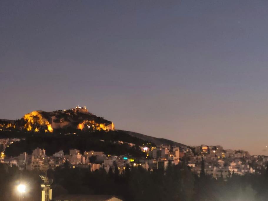 Athens View Vintage Residence