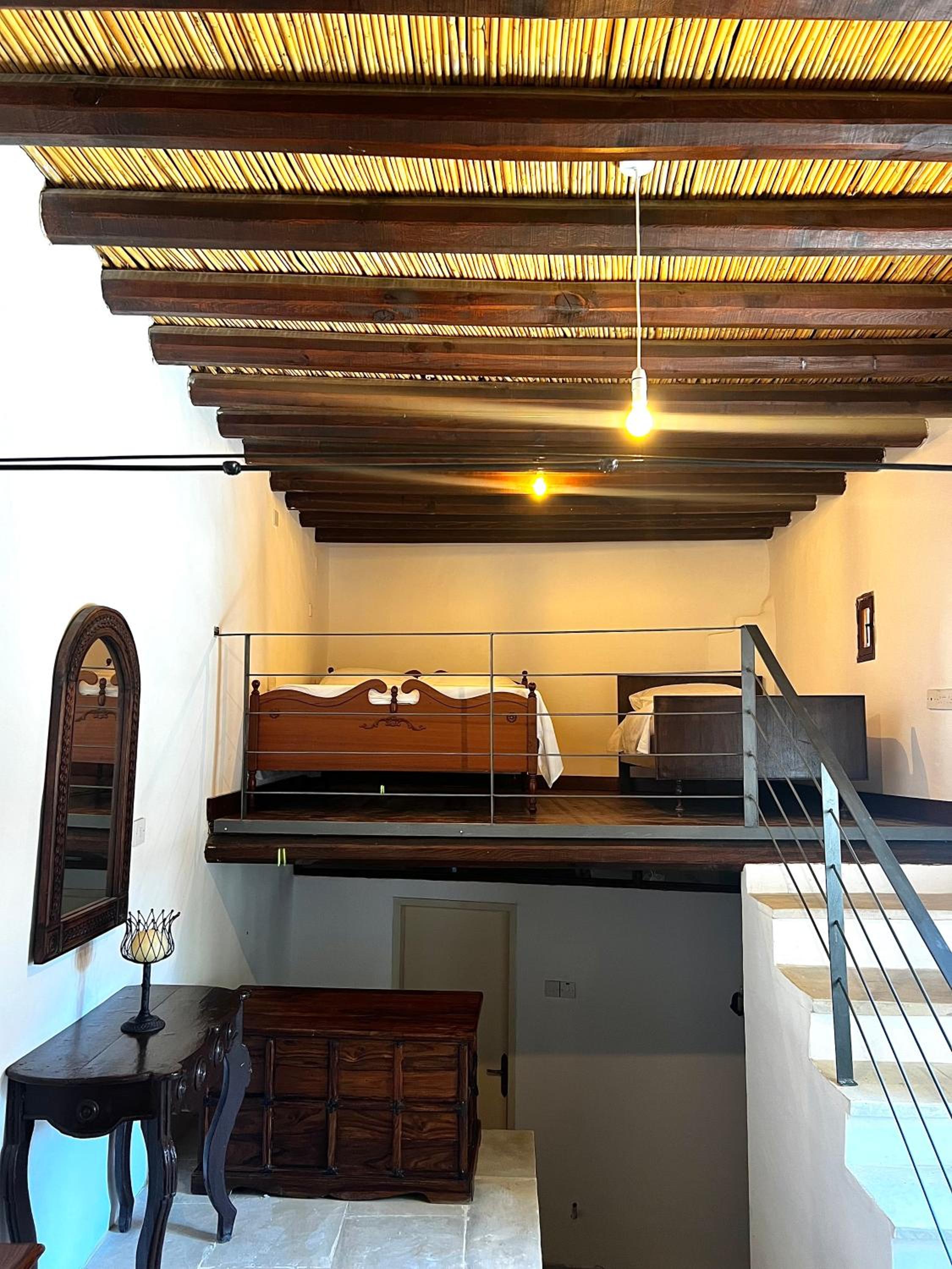 Kaizer Suites
