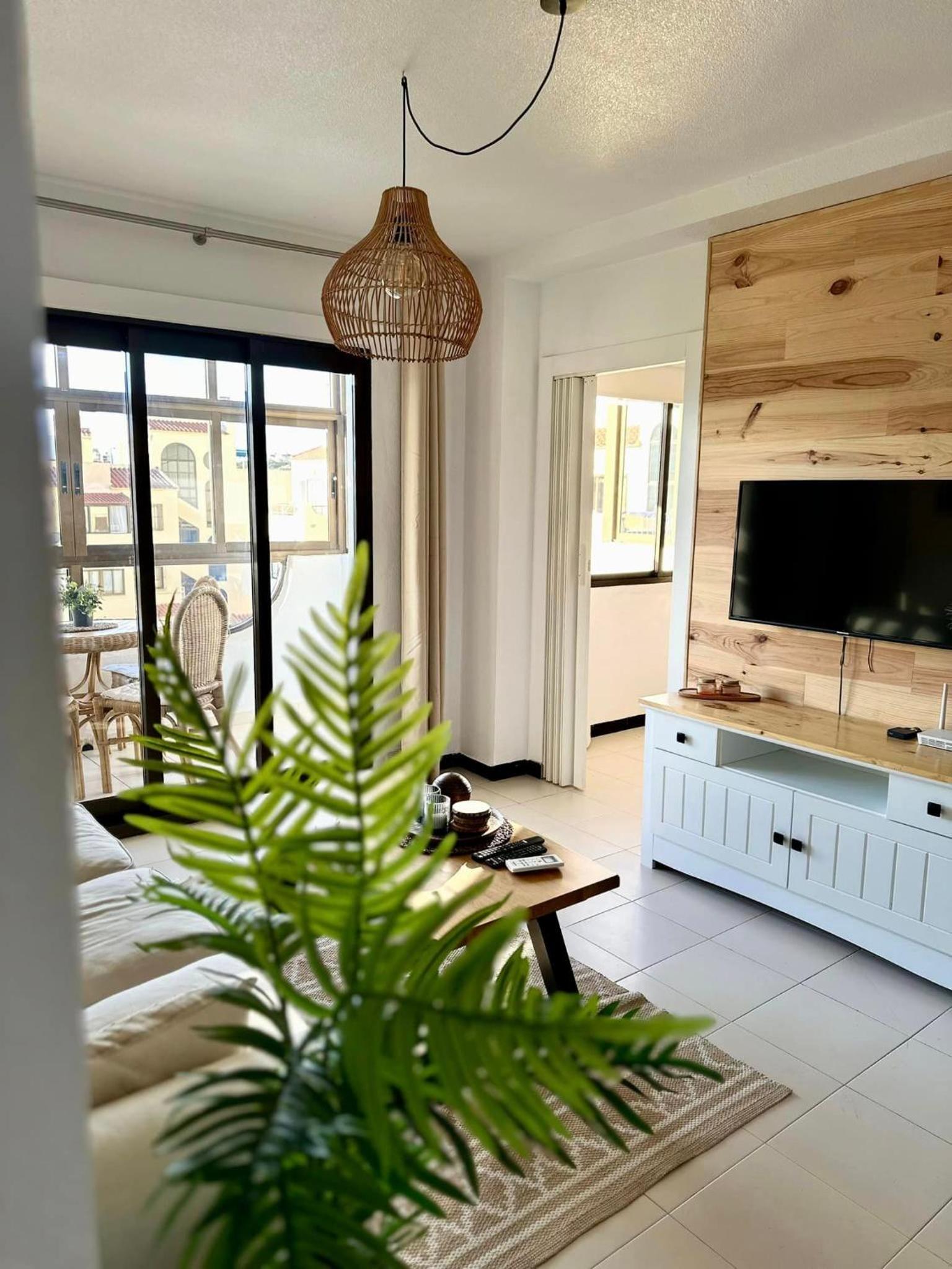 Torreblanca Apartment