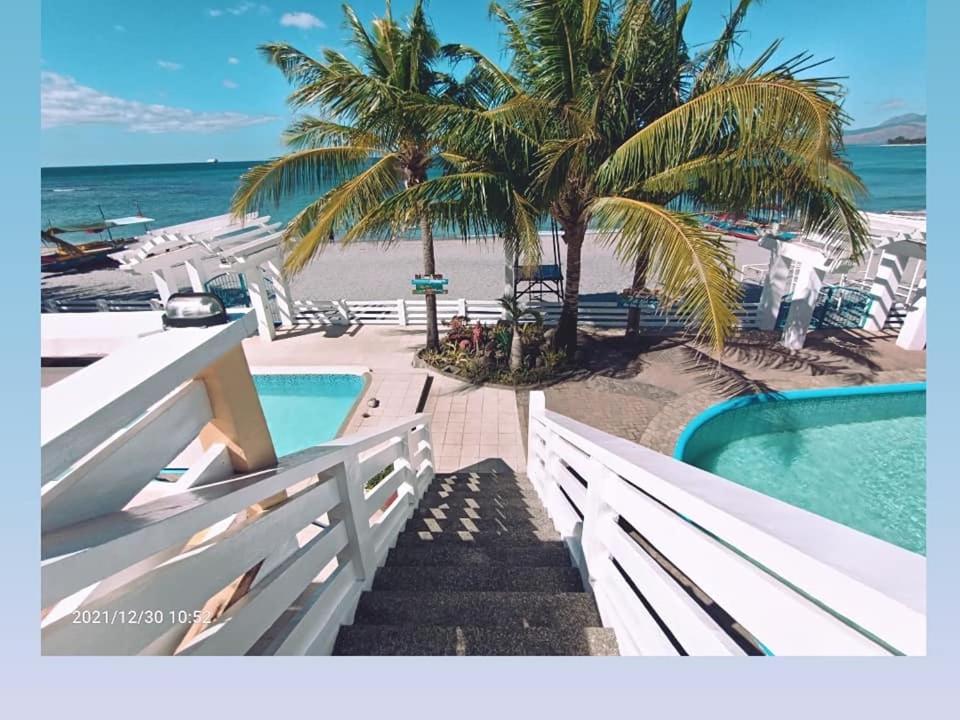 Phi-Phi Beach Resorts & Hotel view 2