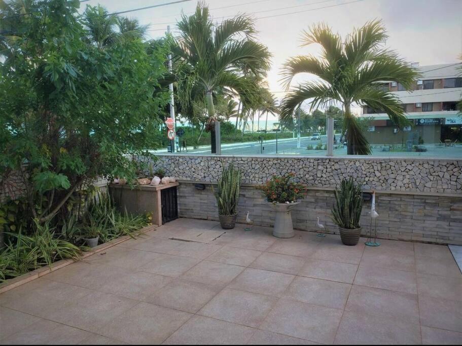 Flat a 100m da Praia de Intermares