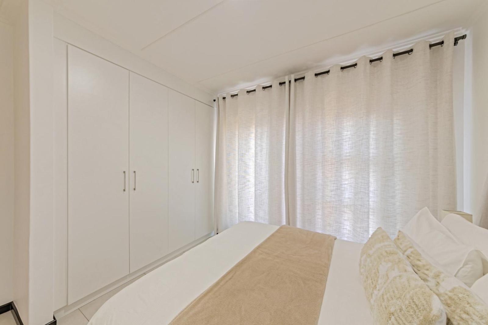 Bloom Modern Apartment view 3