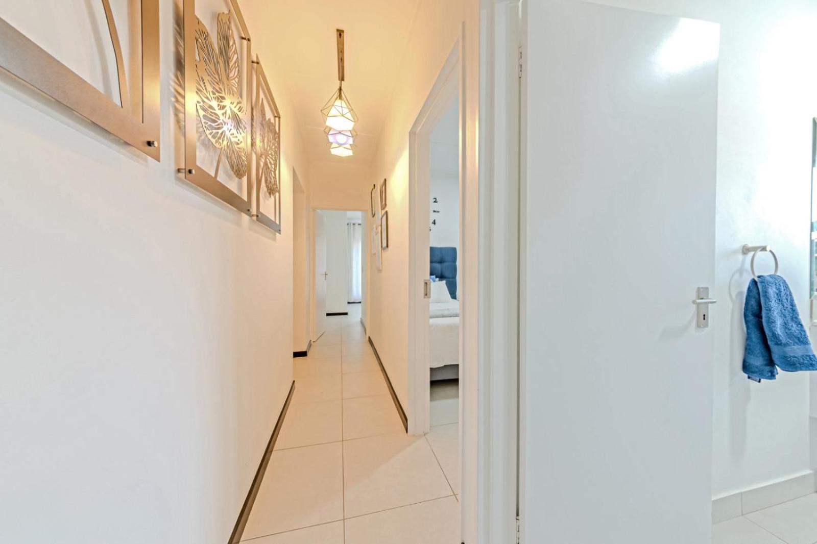 Bloom Modern Apartment view 5