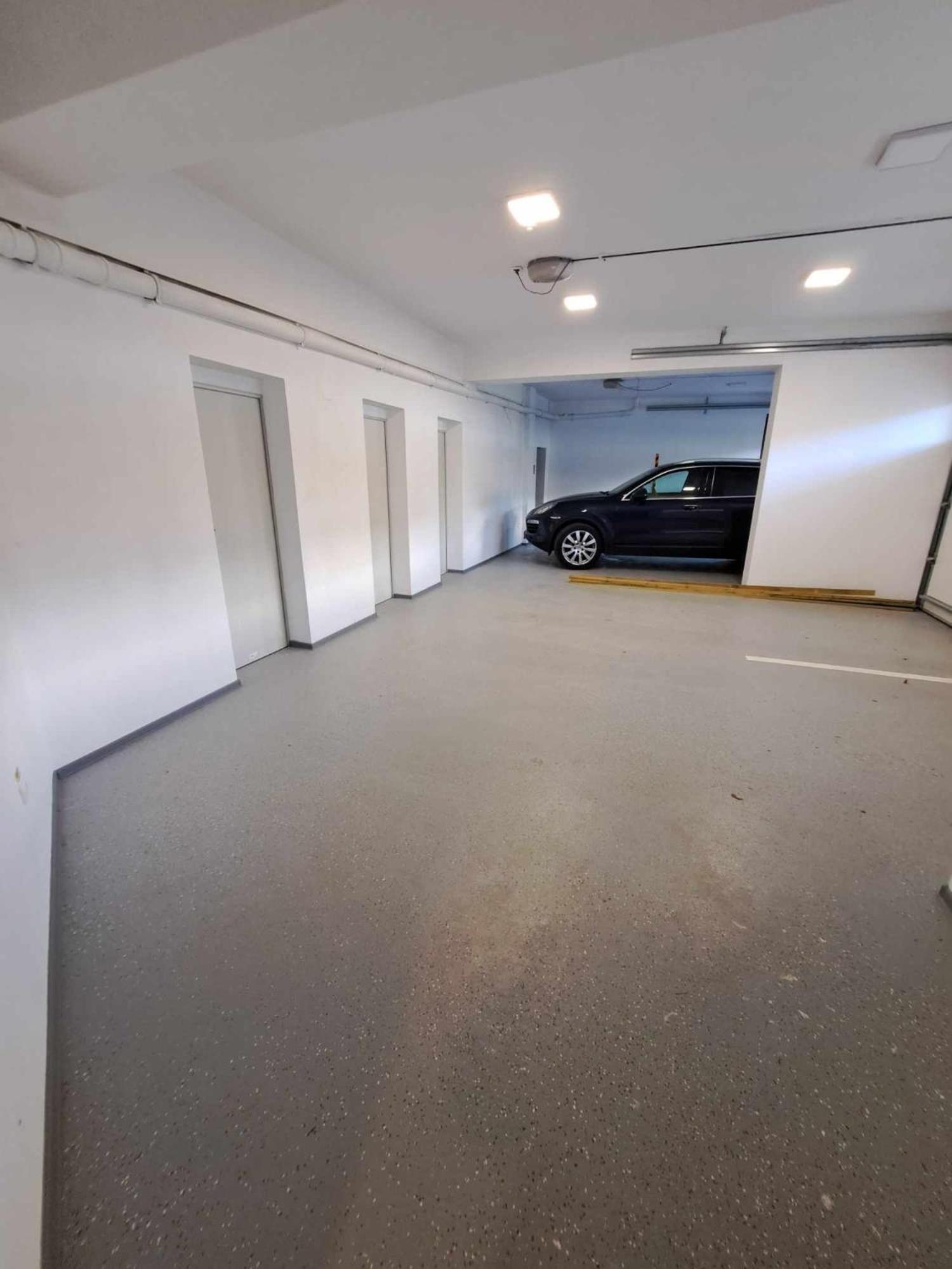 The Rock Complex - The Gallery Penthouse view 2