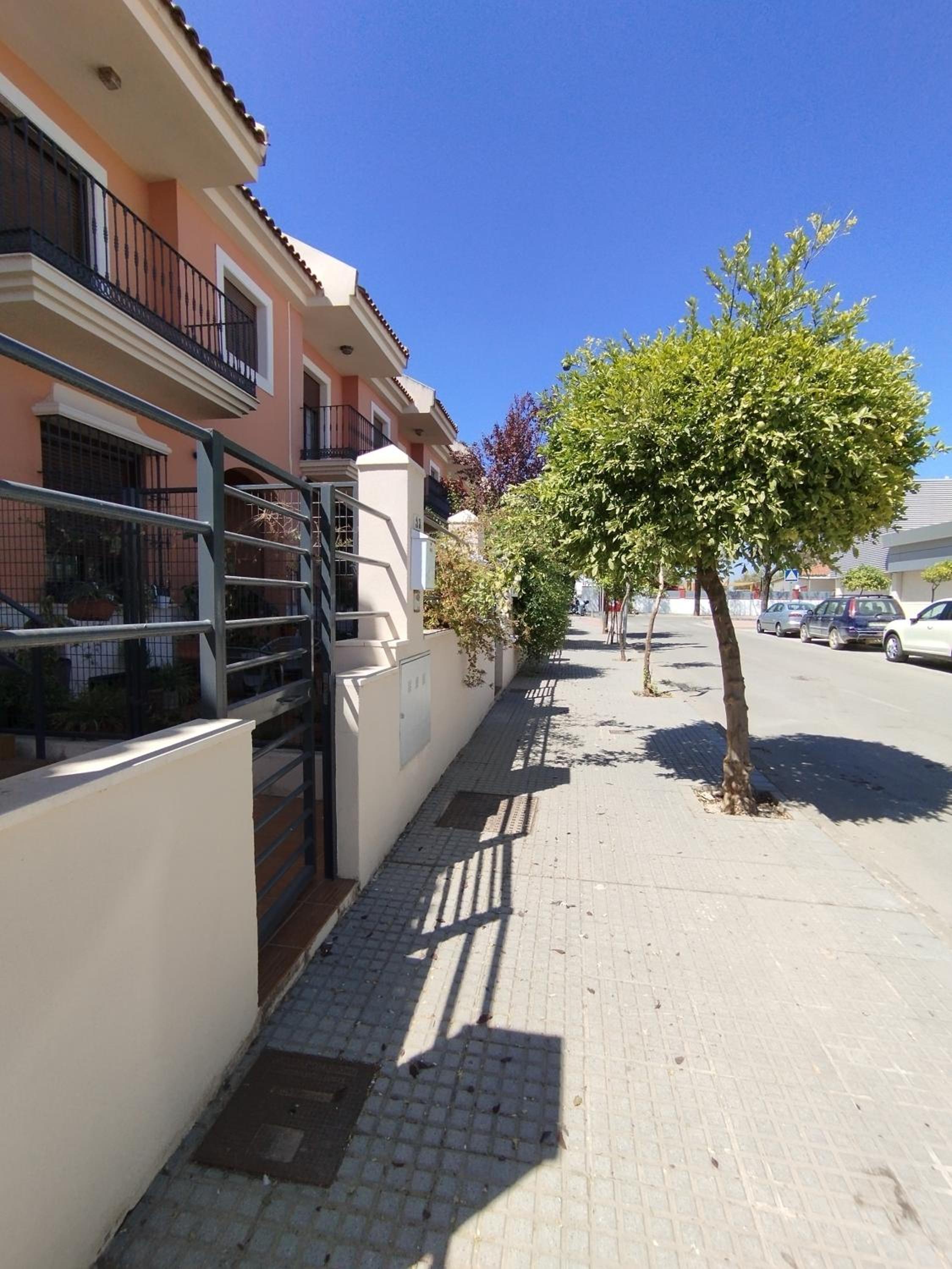 Chalet Centro Urbano 3 Dorm Patio Terraza Wi-fi Puente Genil 1-6 Huésped view 2