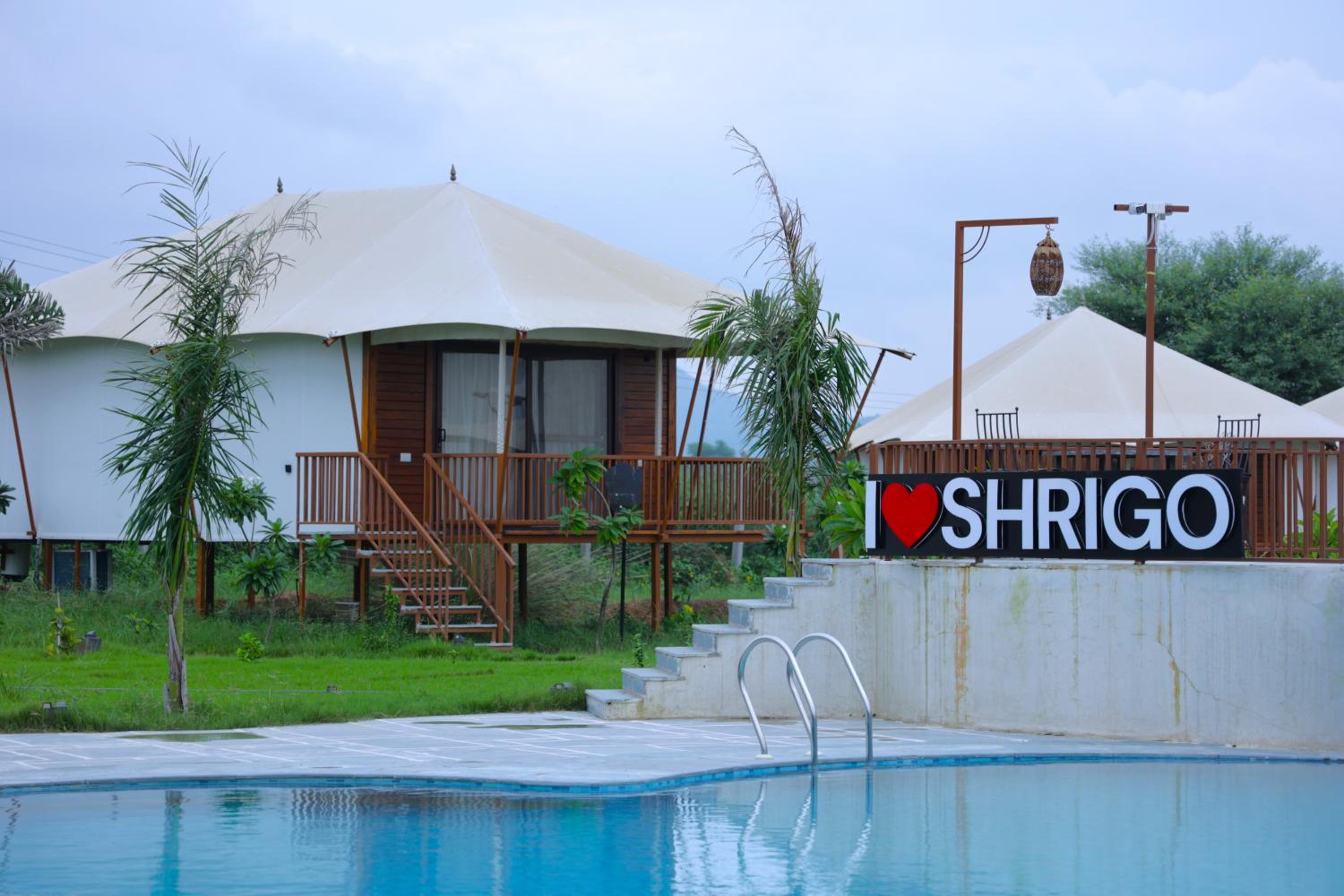 Luxe Stayz Signature Pushkar