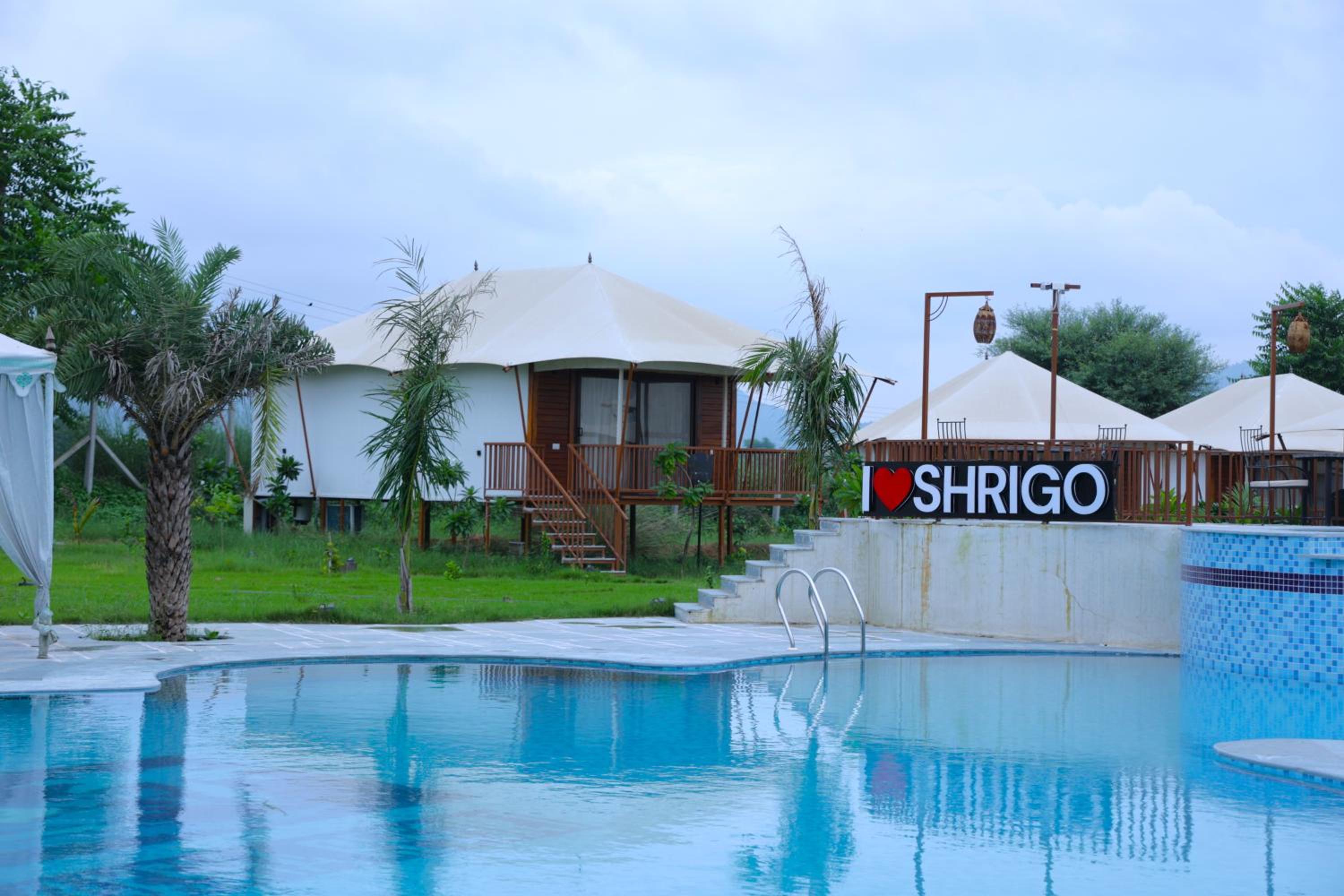 Luxe Stayz Signature Pushkar
