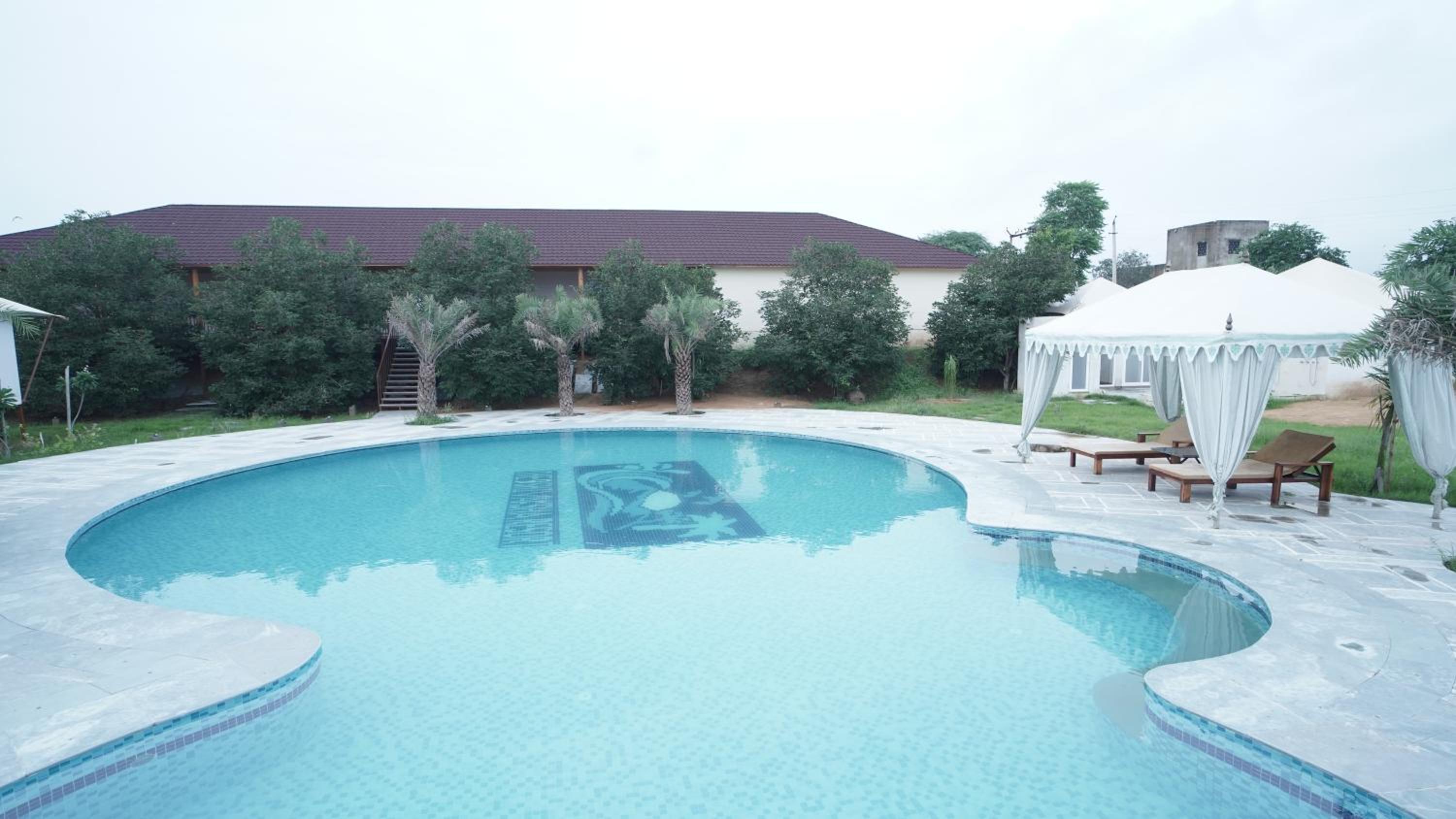Luxe Stayz Signature Pushkar