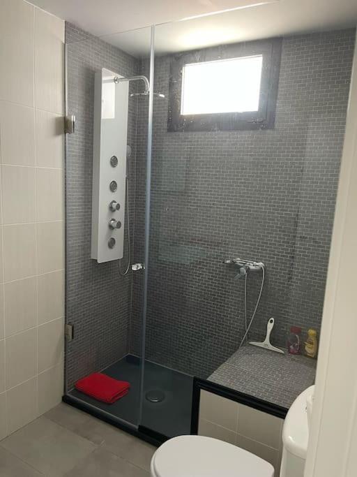 Preciosa casa con piscina