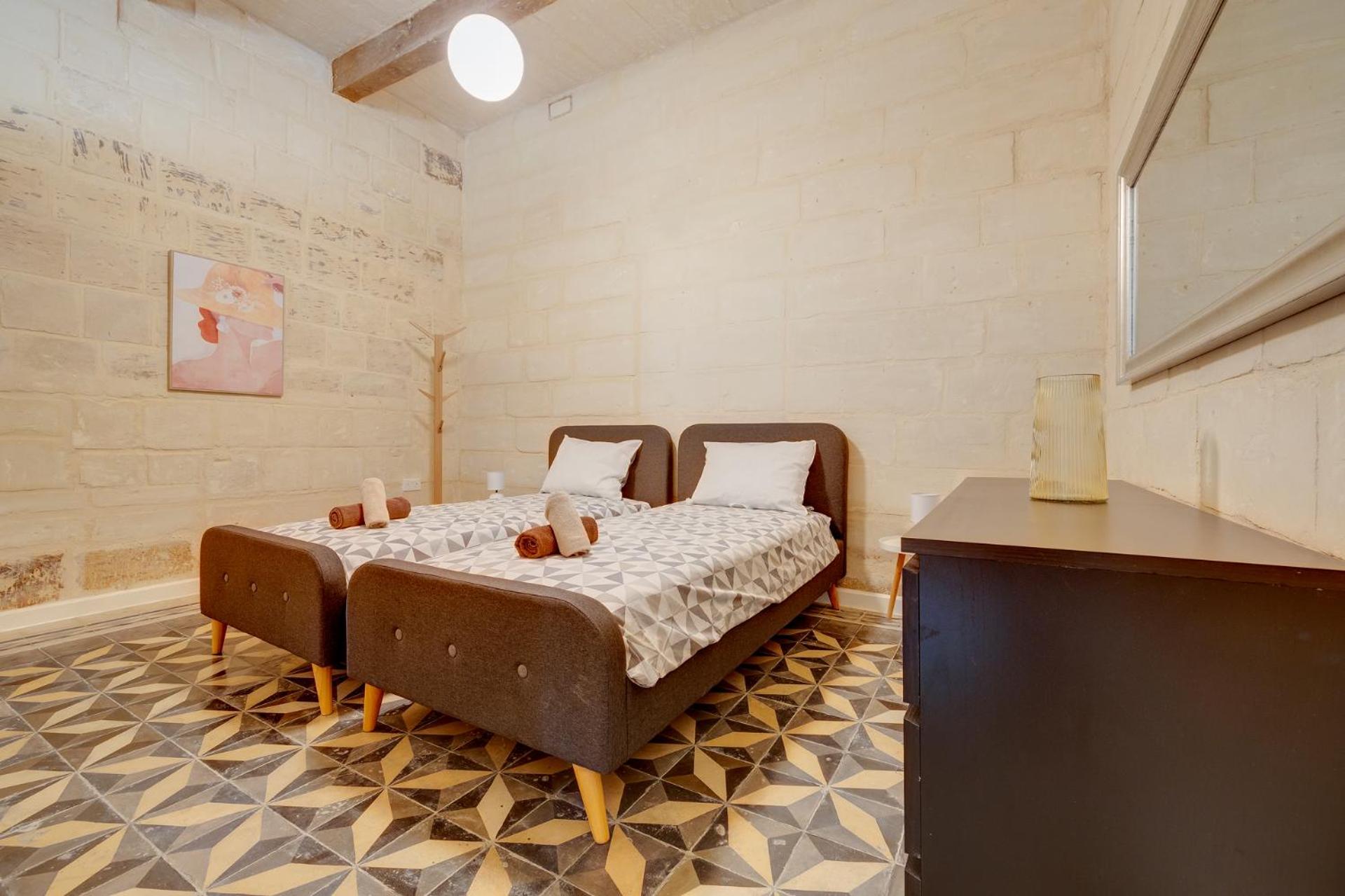 Exclusive Valletta Apart with Historic Charm by Buena Vista