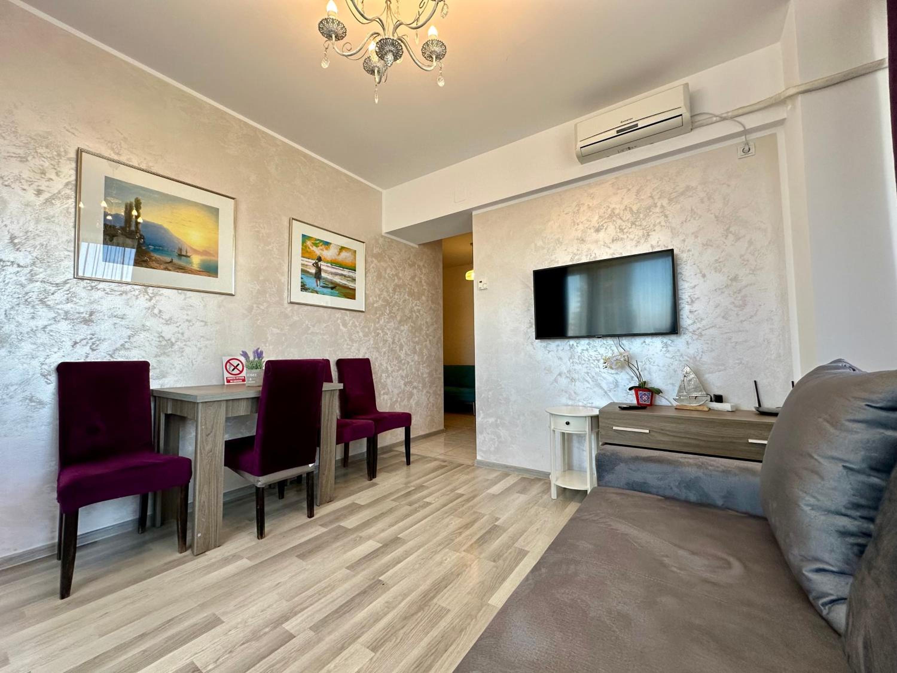 MareBlu Summerland Mamaia view 2