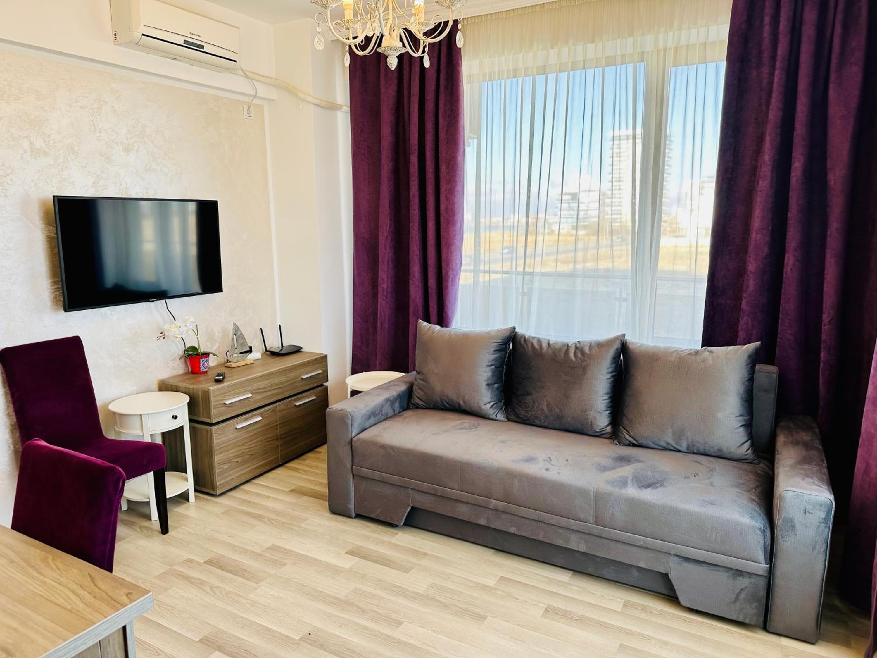 MareBlu Summerland Mamaia view 4