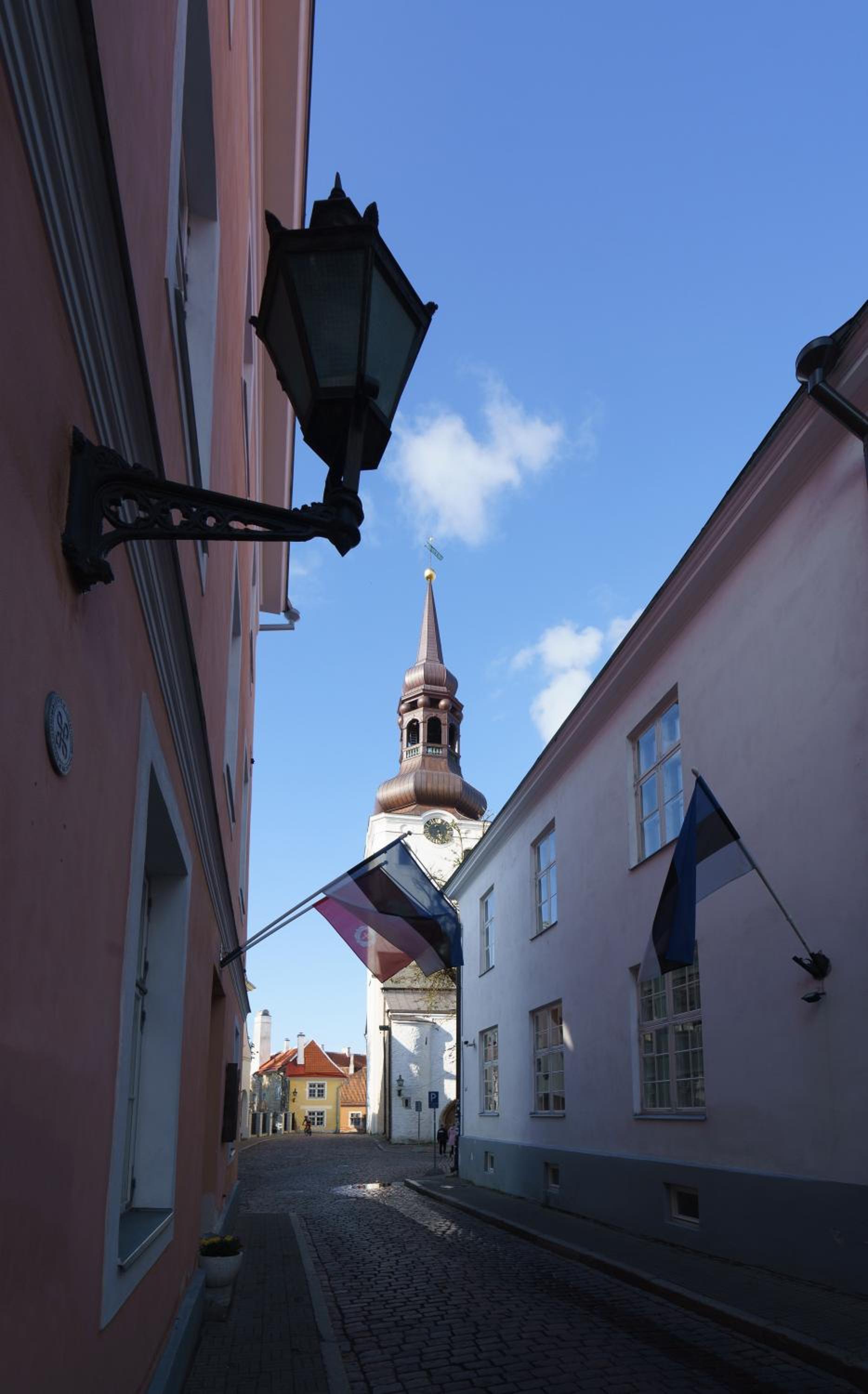 Tallinn Vacations - The Great American Gallery - Property Image 10