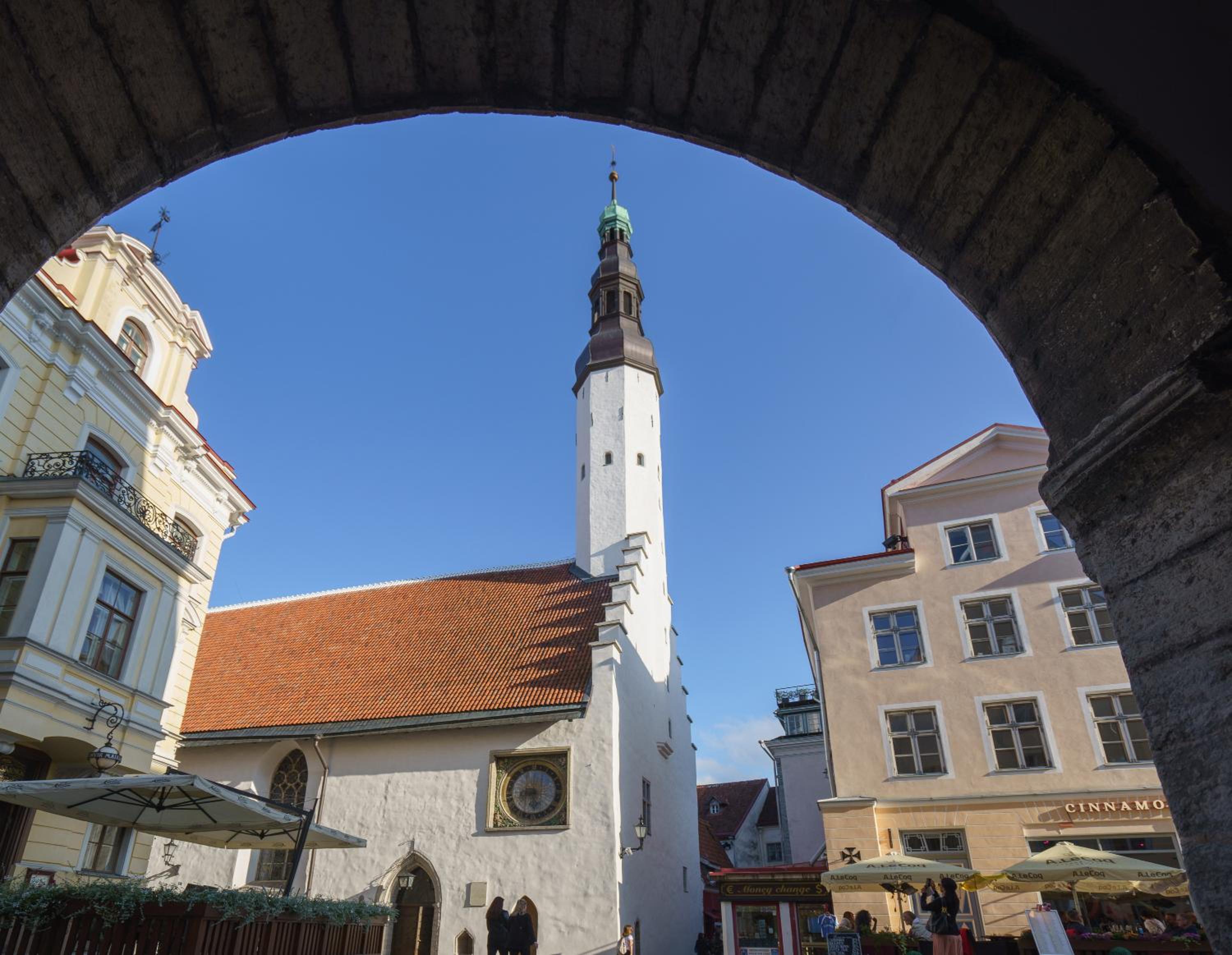 Tallinn Vacations - The Great American Gallery - Property Image 9