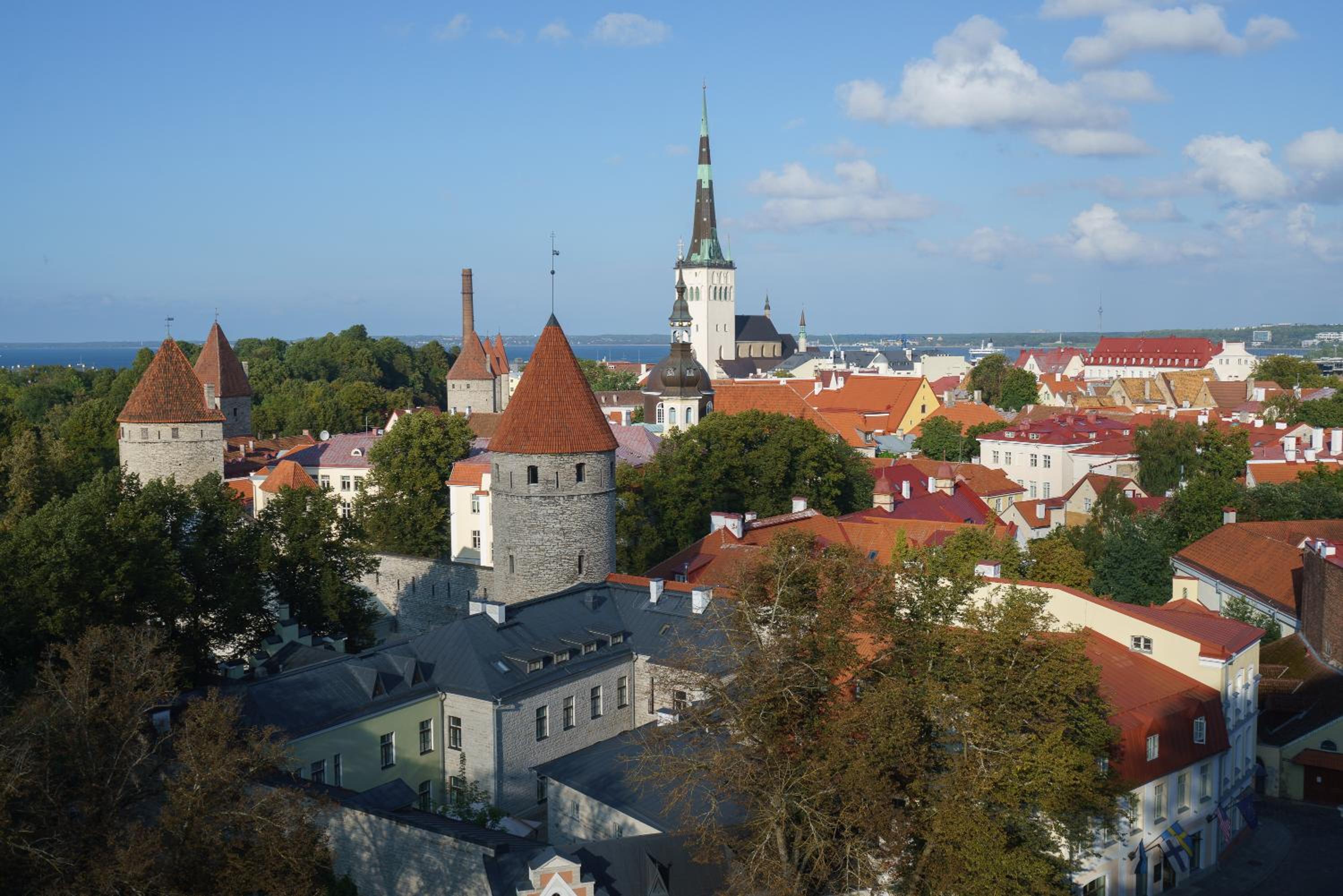 Tallinn Vacations - The Great American Gallery - Property Image 7