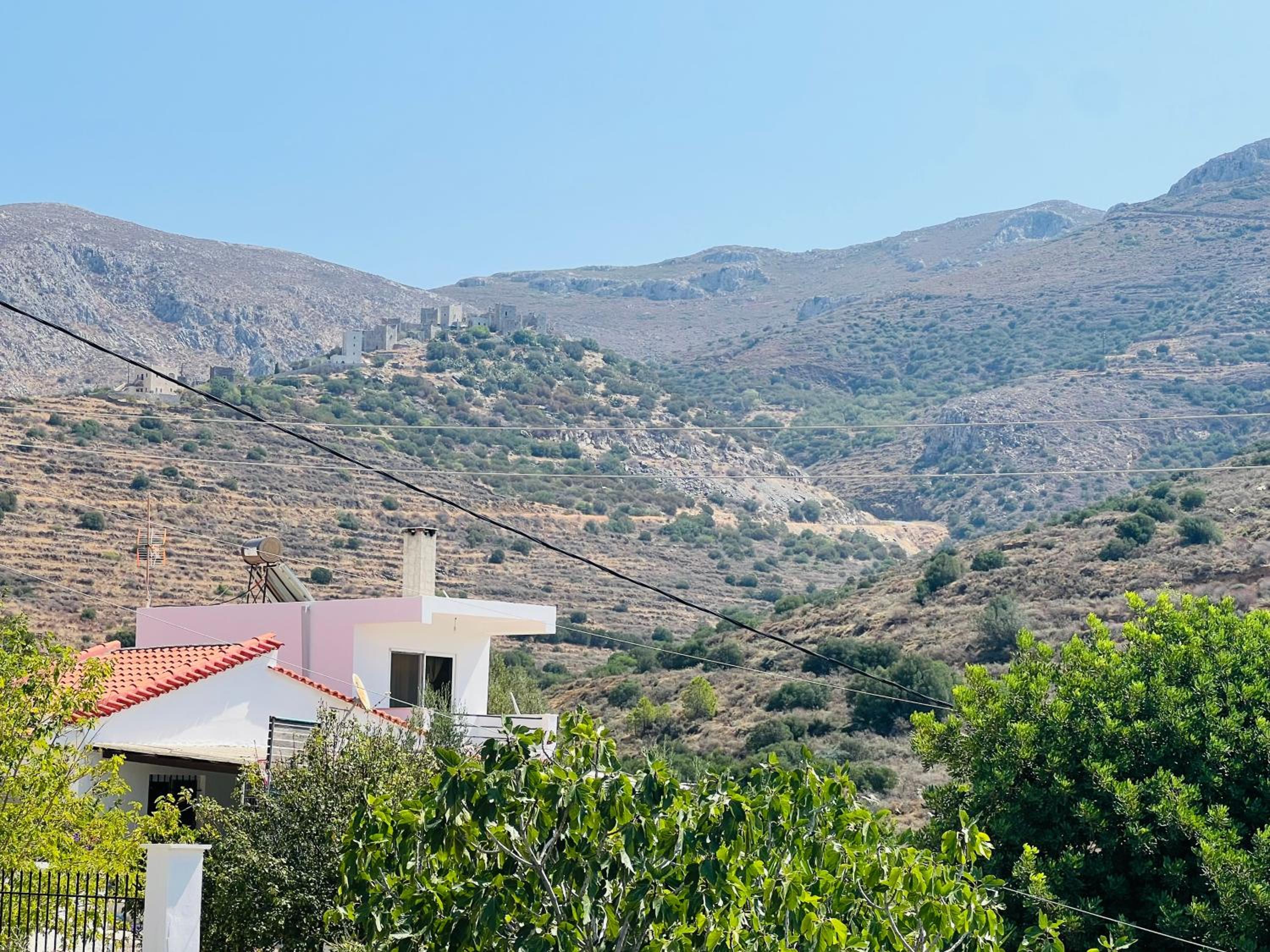 5BD Sea View Beachfront House Semi Private Beach