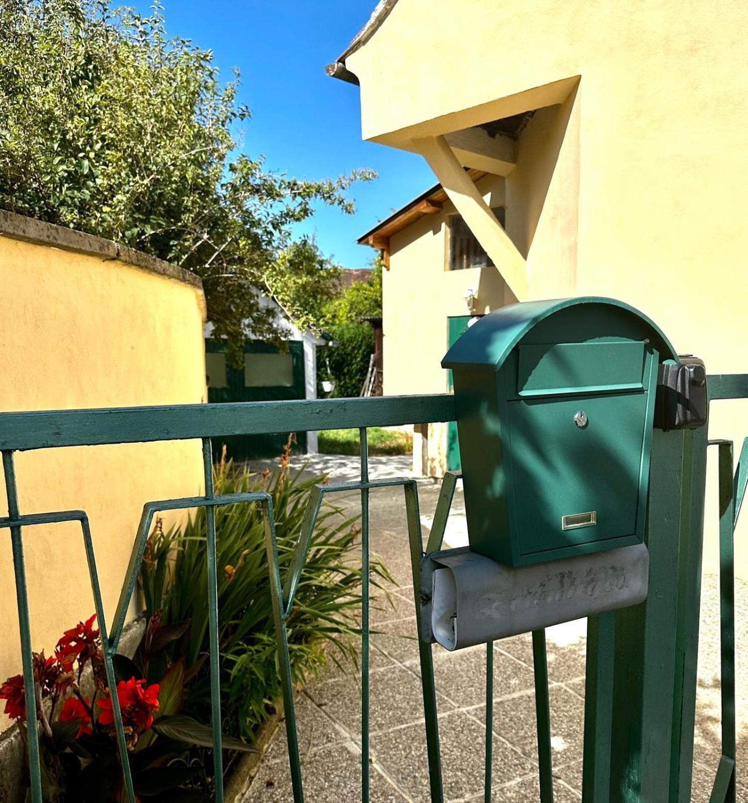 Tulip house