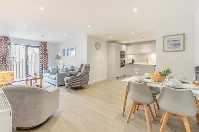 2 Rockham - Luxury Apartment at Byron Woolacombe, only 4 minute walk to Woolacombe Beach! view 3