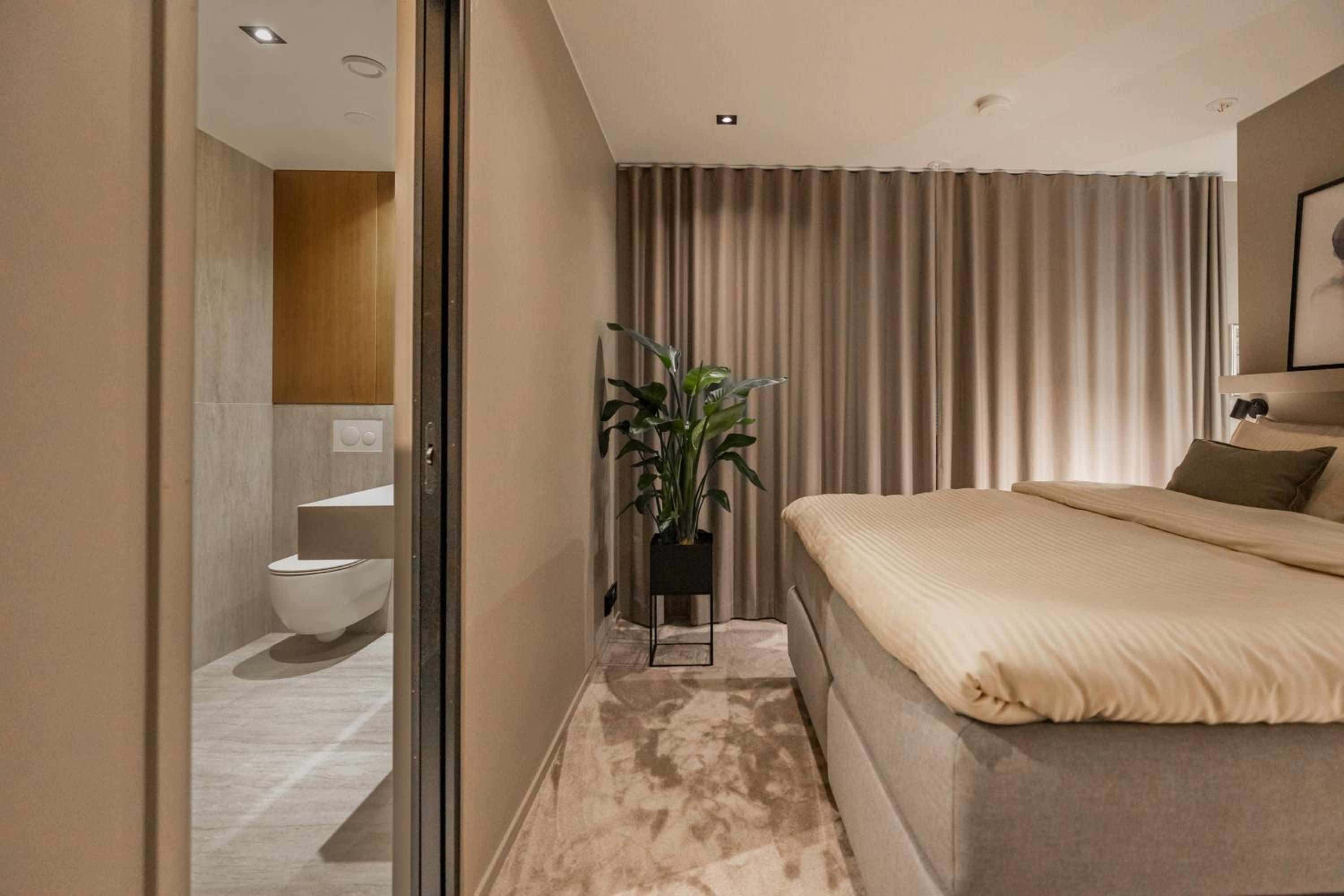 Elegant escape in Prime location