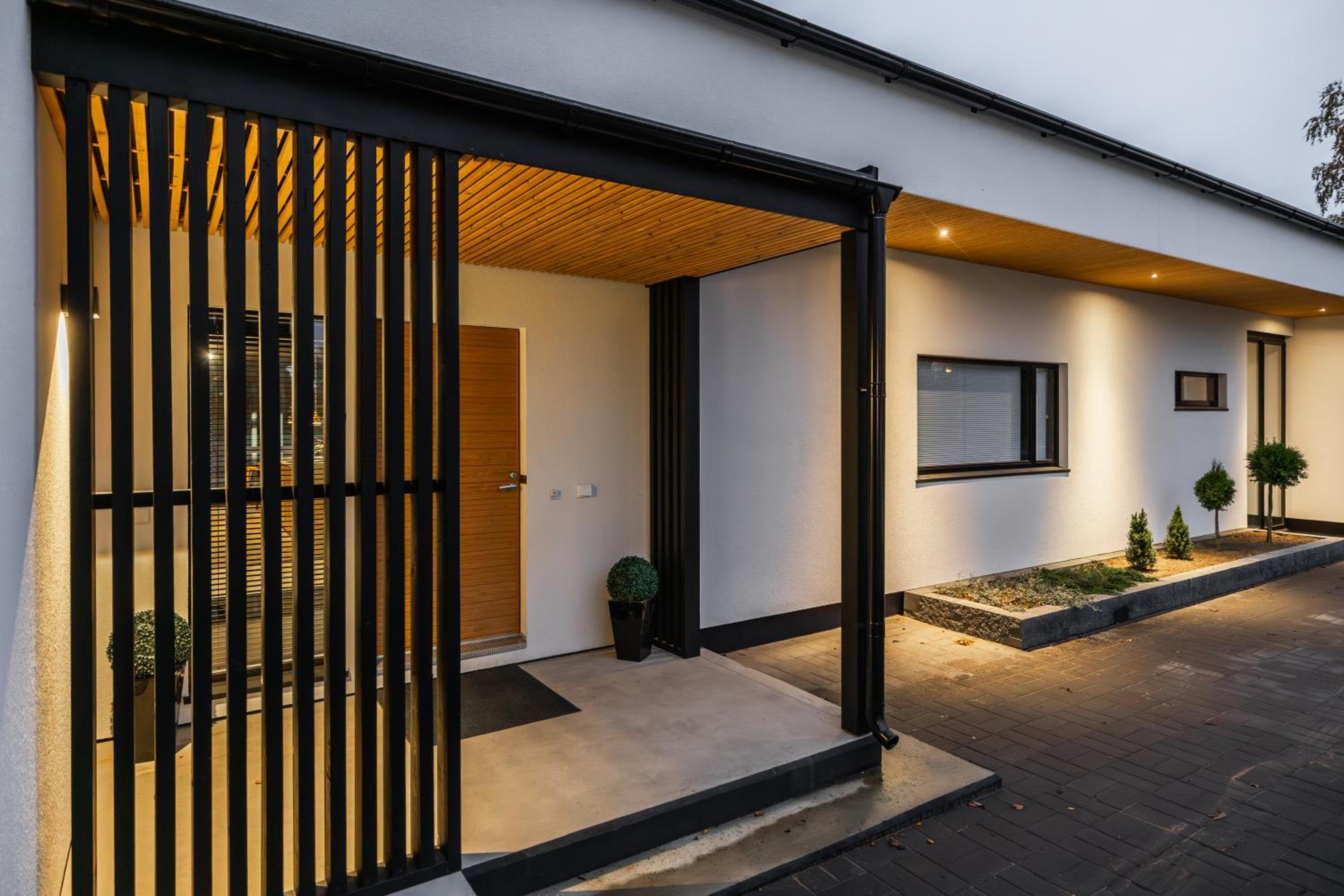 Elegant escape in Prime location