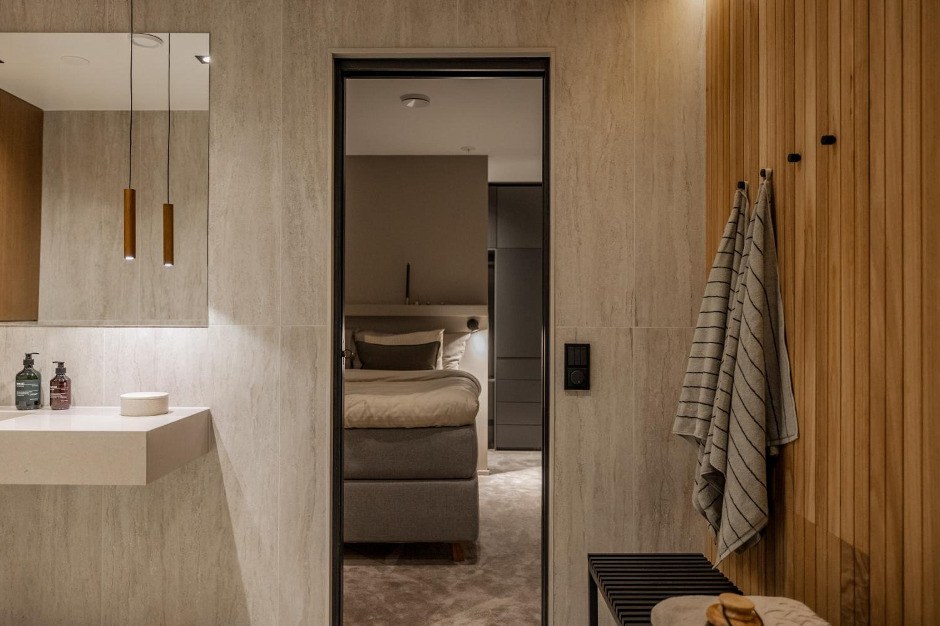 Elegant escape in Prime location