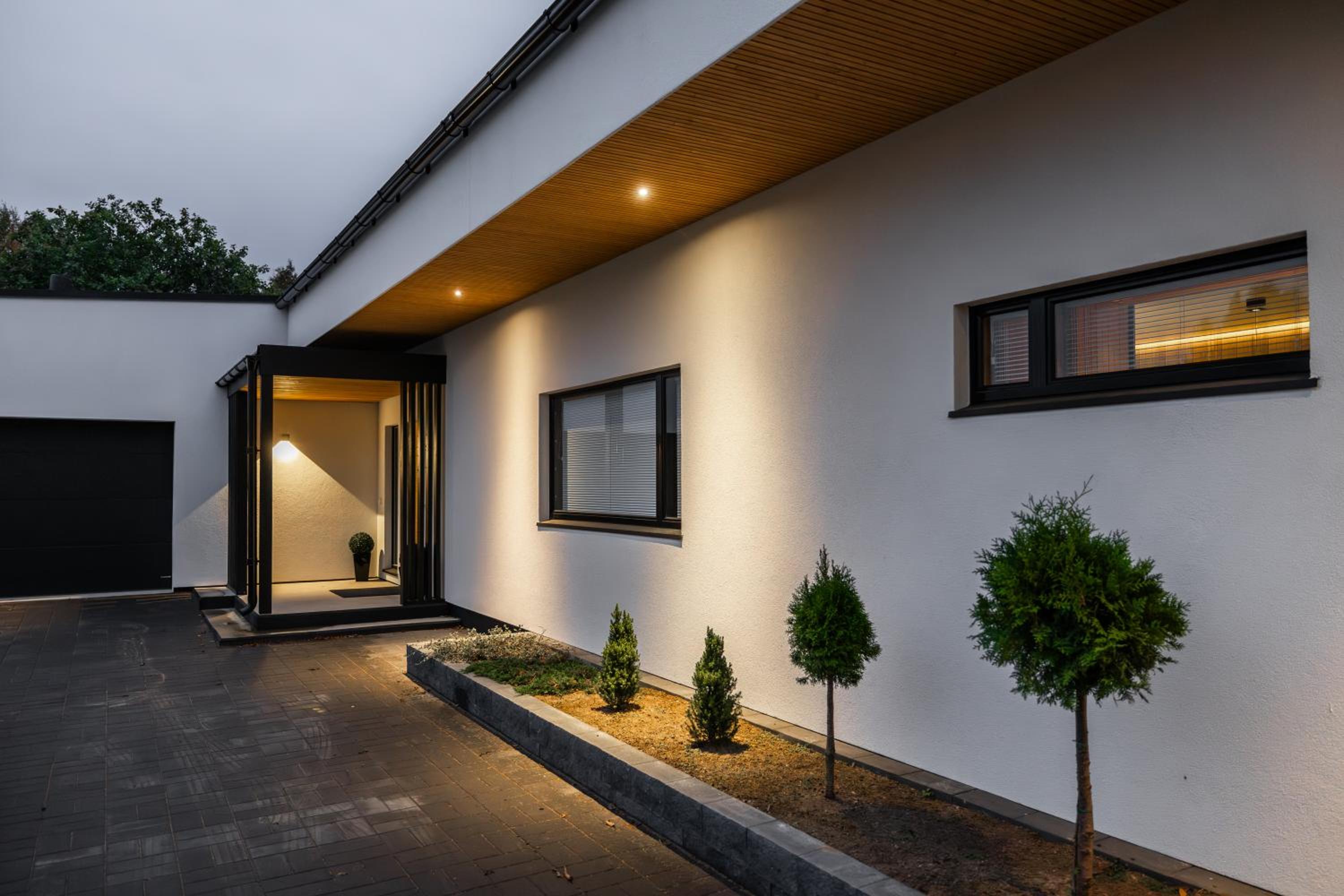 Elegant escape in Prime location