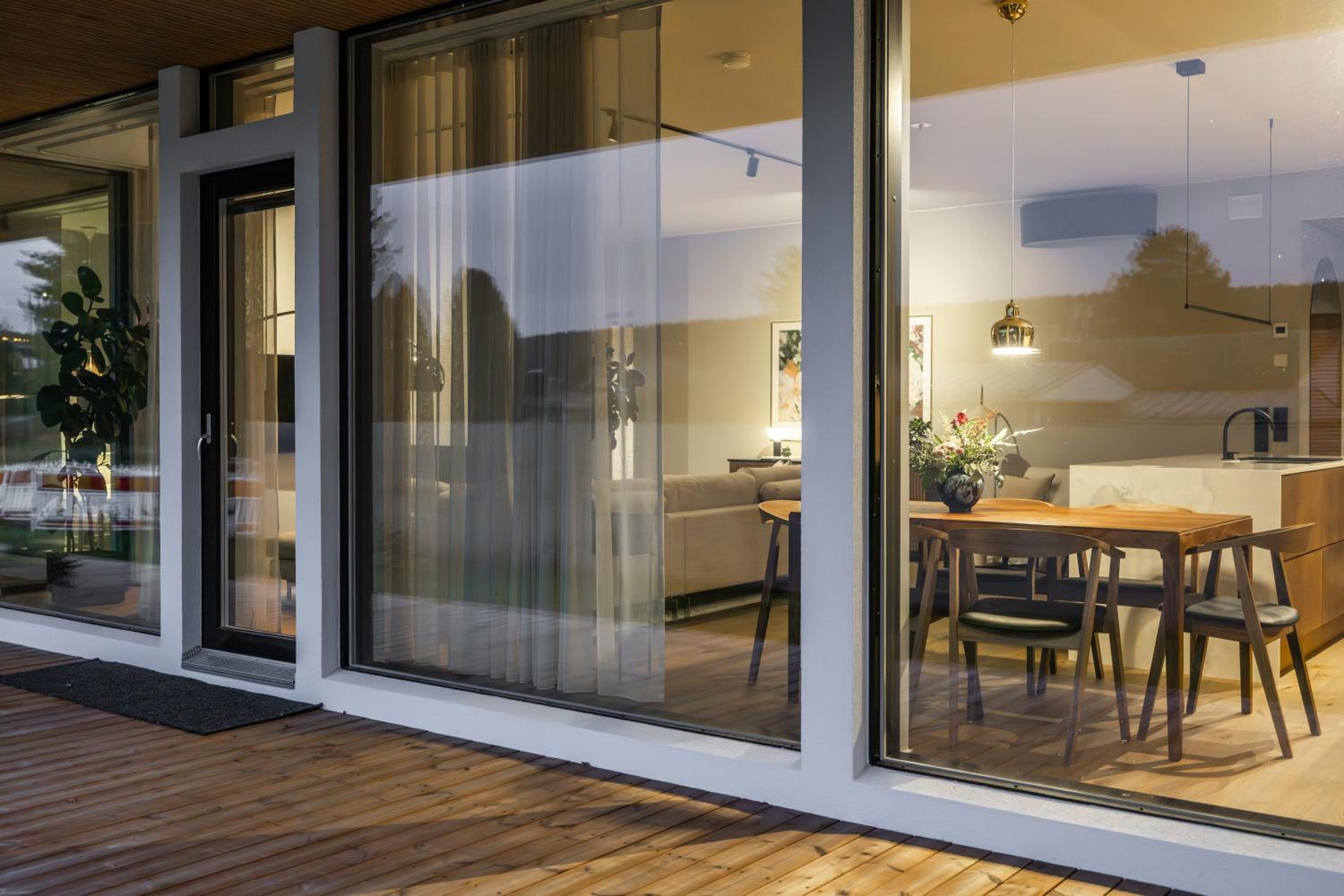 Elegant escape in Prime location