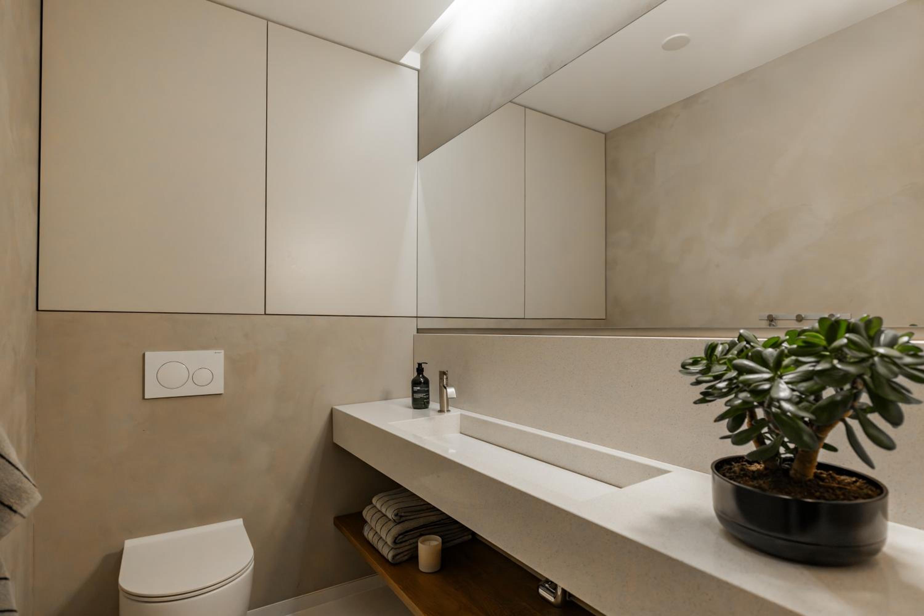 Elegant escape in Prime location