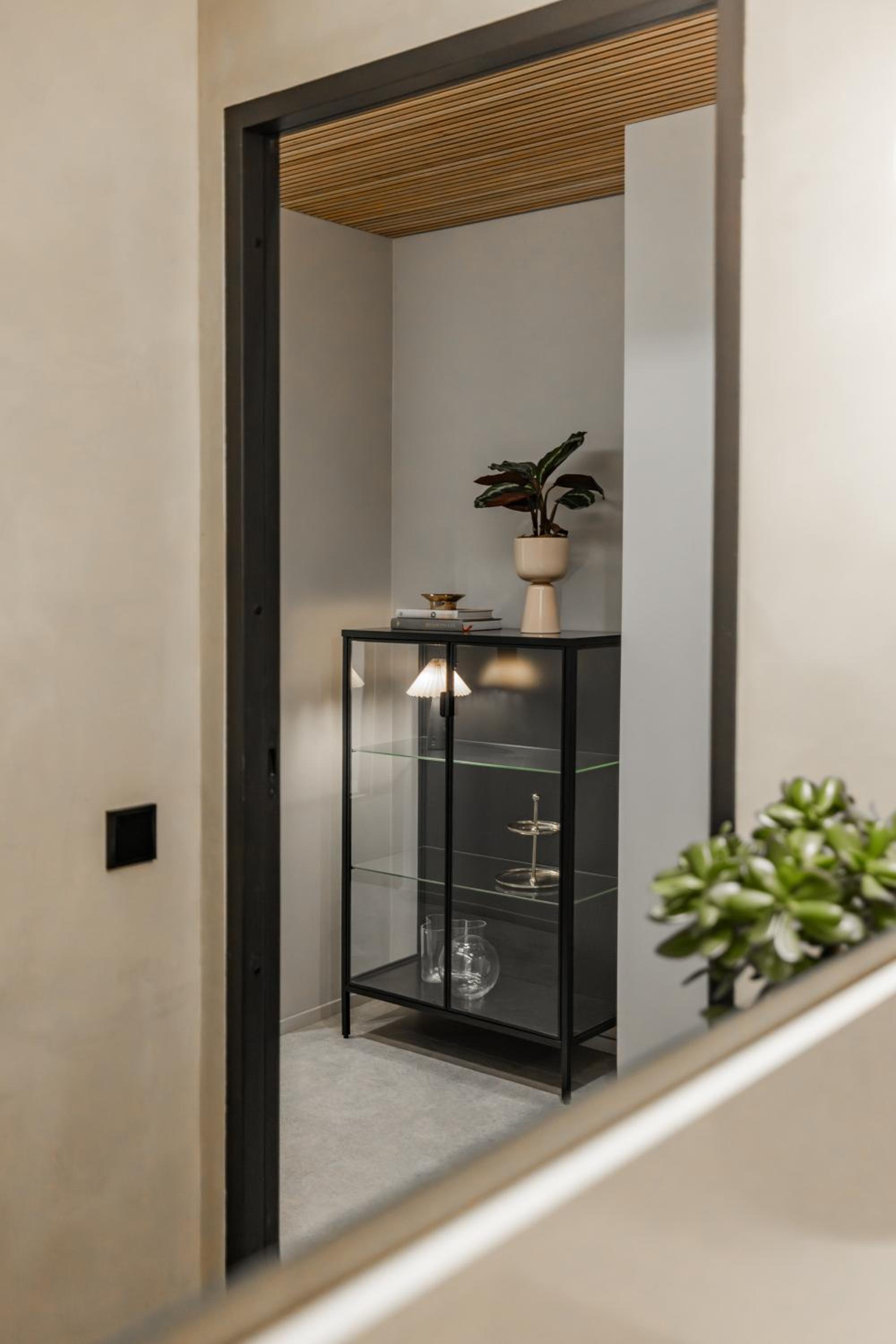 Elegant escape in Prime location