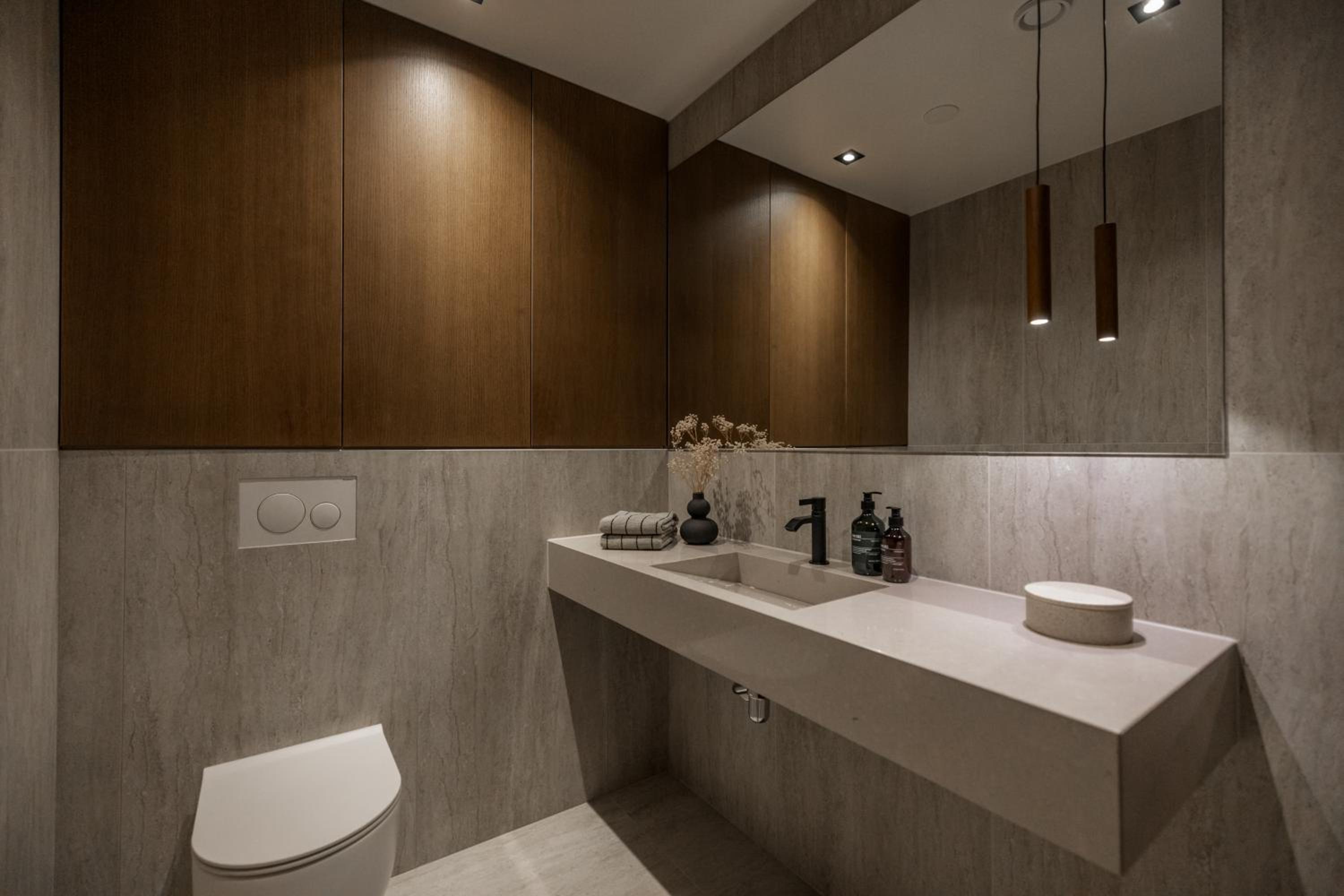 Elegant escape in Prime location