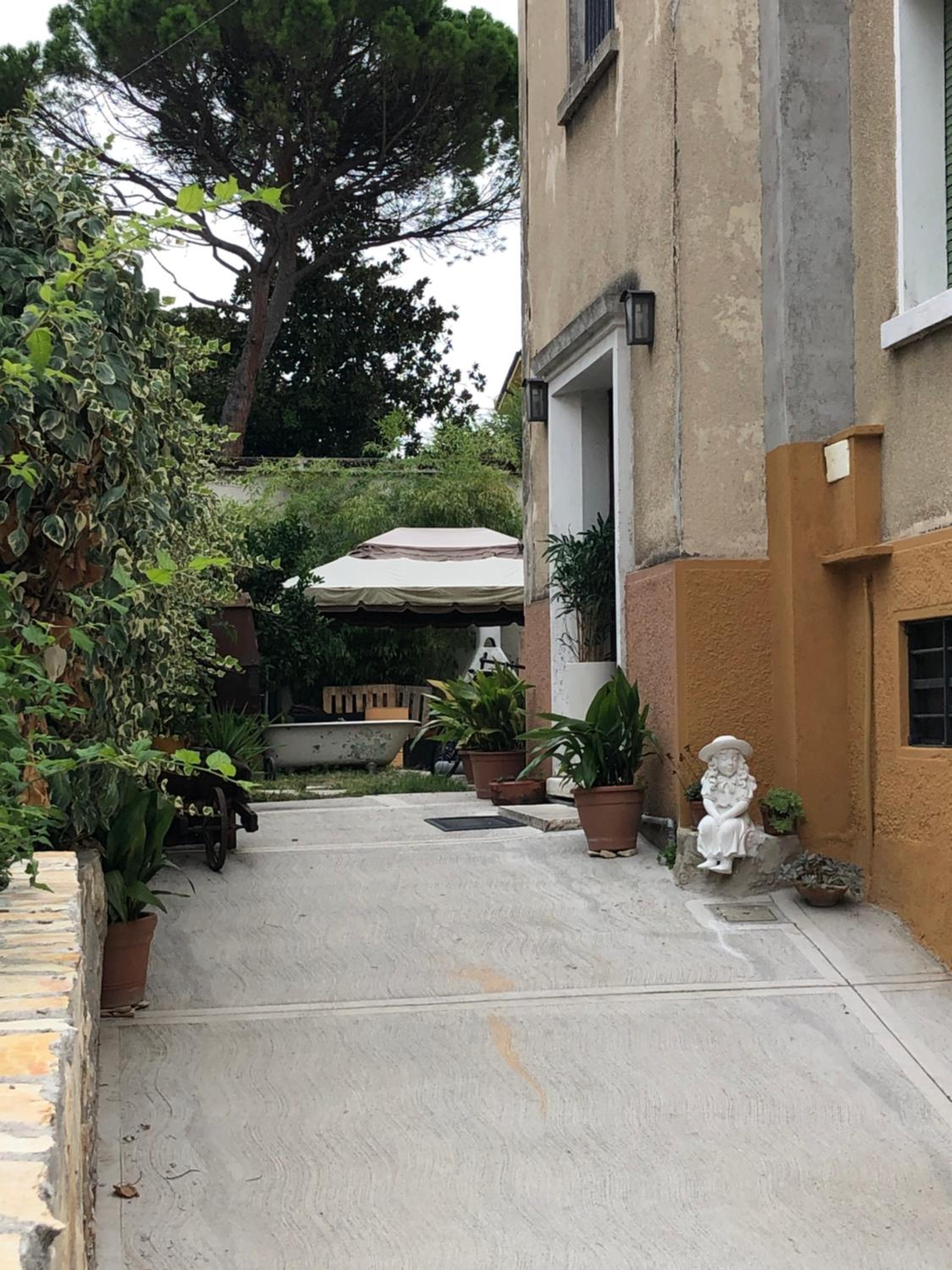 Villa Angelina Via Barana 8