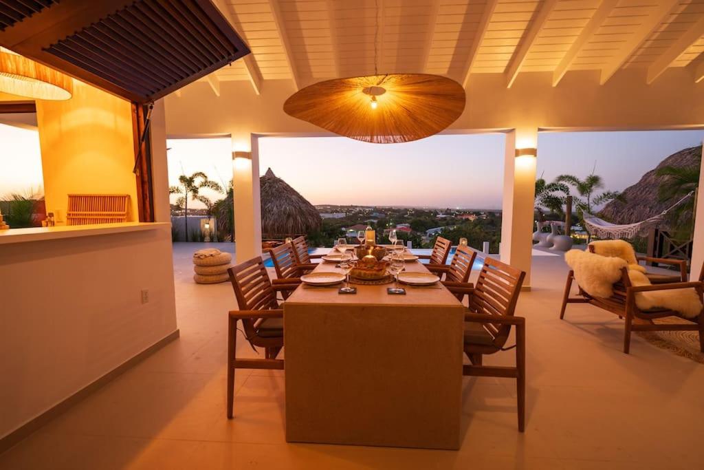 Villa SeruGrandi with wonderful sea view