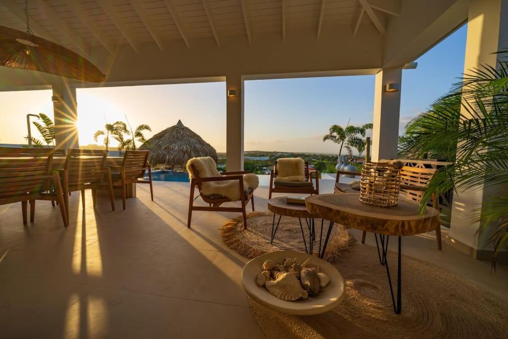 Villa SeruGrandi with wonderful sea view