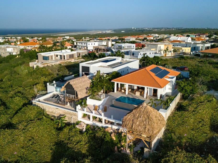 Villa SeruGrandi with wonderful sea view