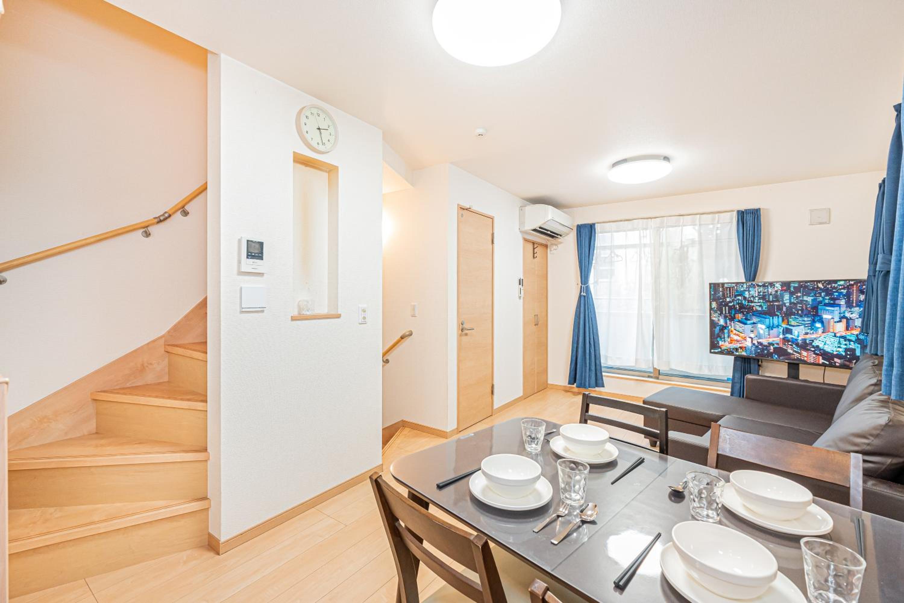 Otsuka house with 3BR near the Yamanote line