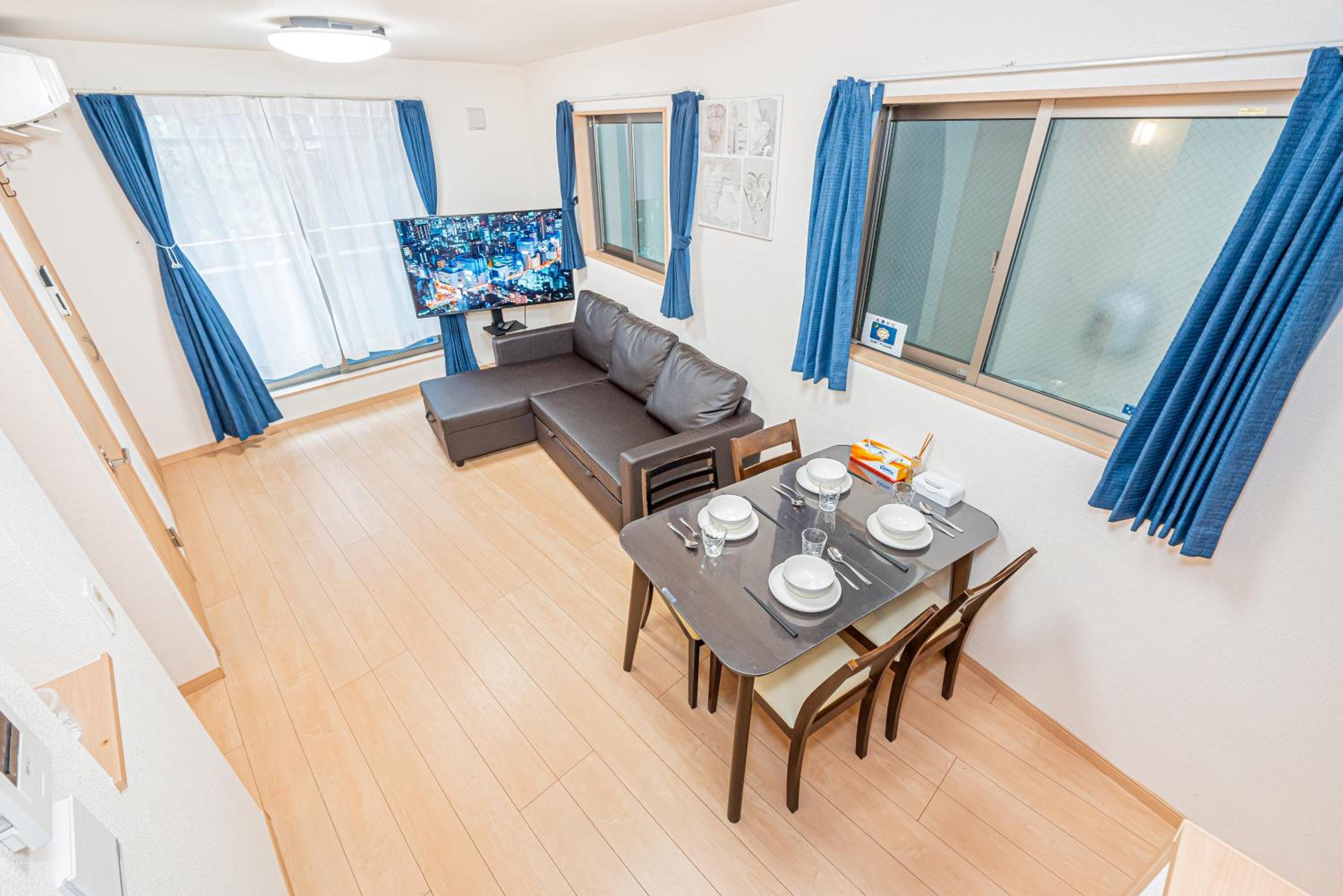 Otsuka house with 3BR near the Yamanote line
