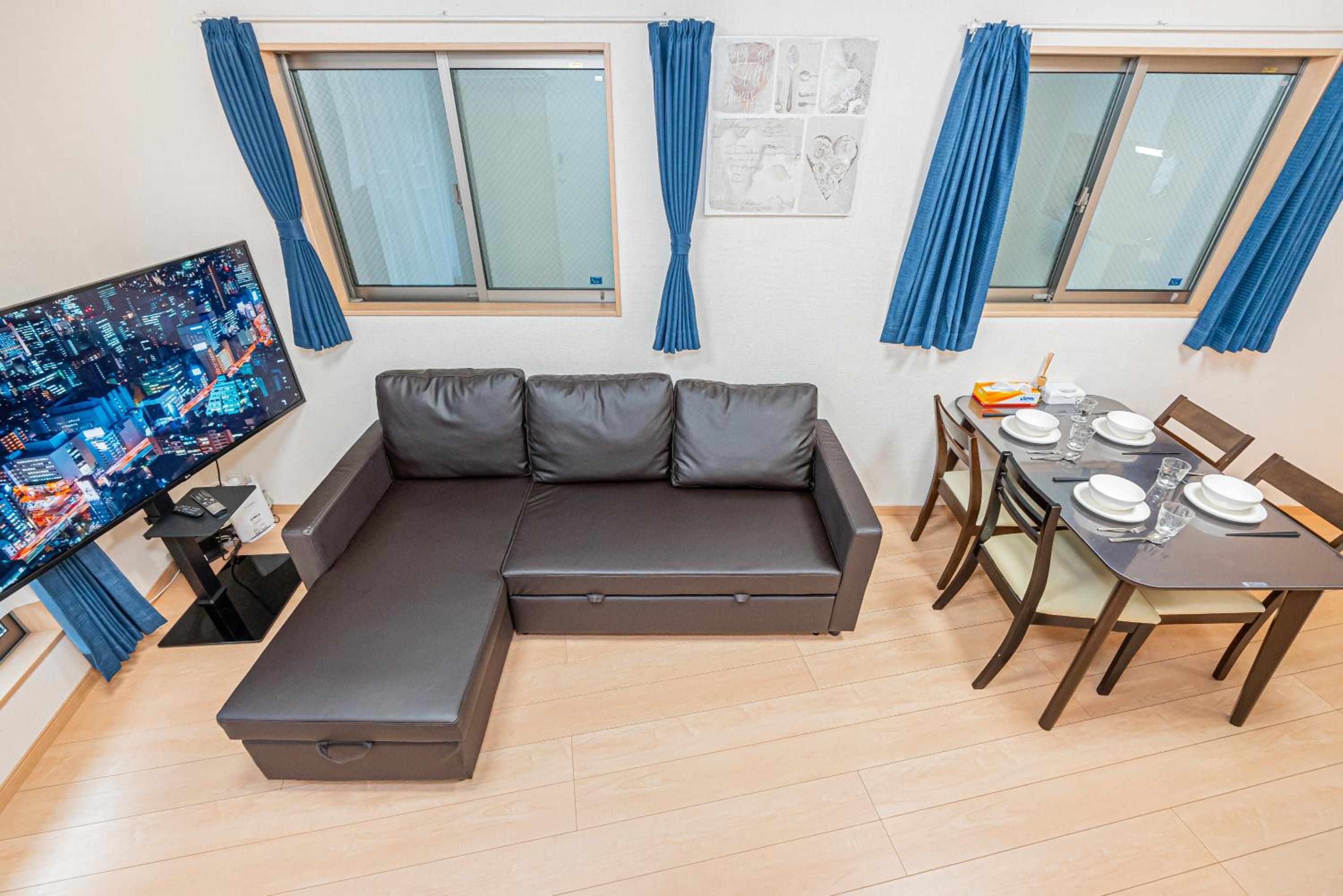 Otsuka house with 3BR near the Yamanote line
