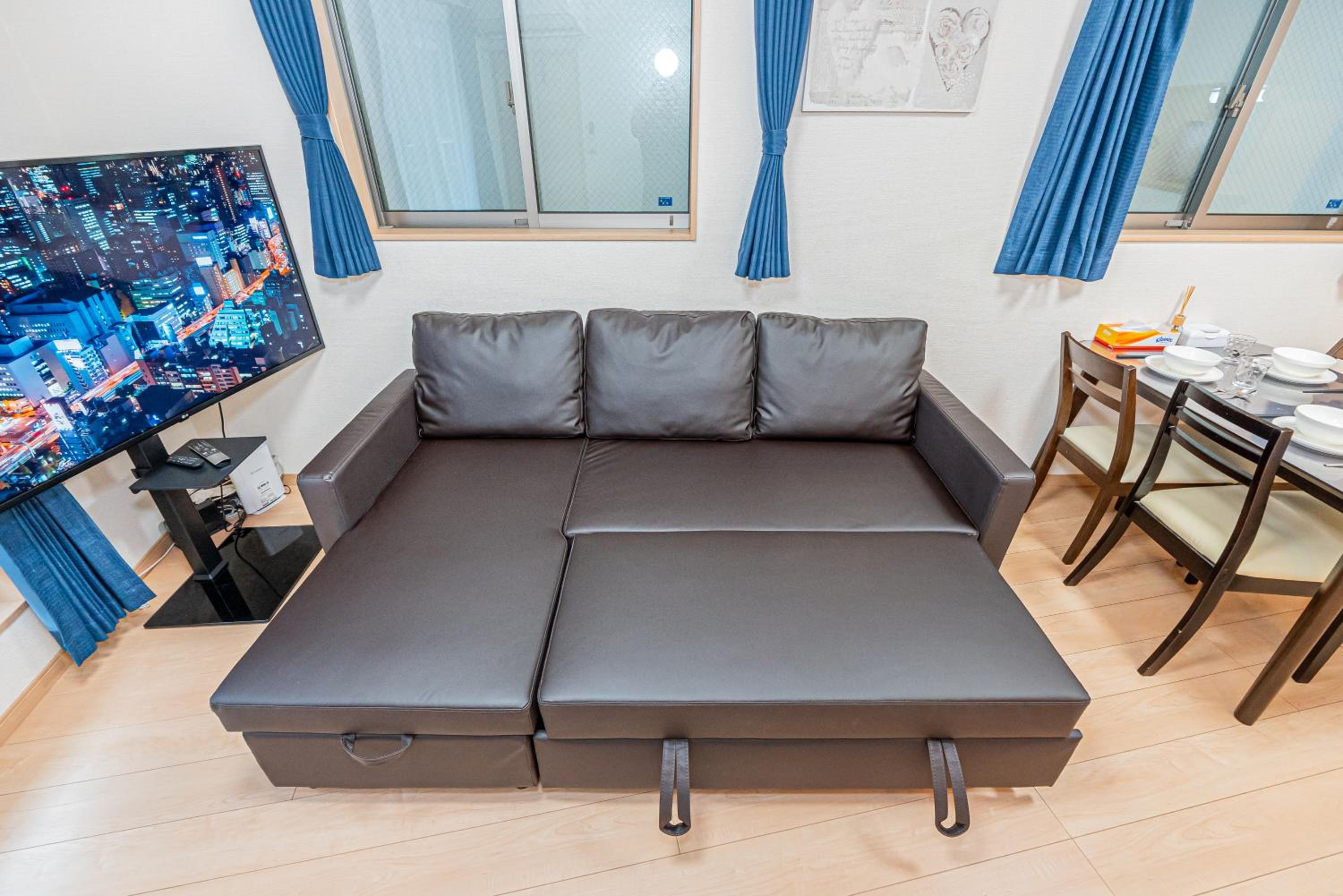 Otsuka house with 3BR near the Yamanote line