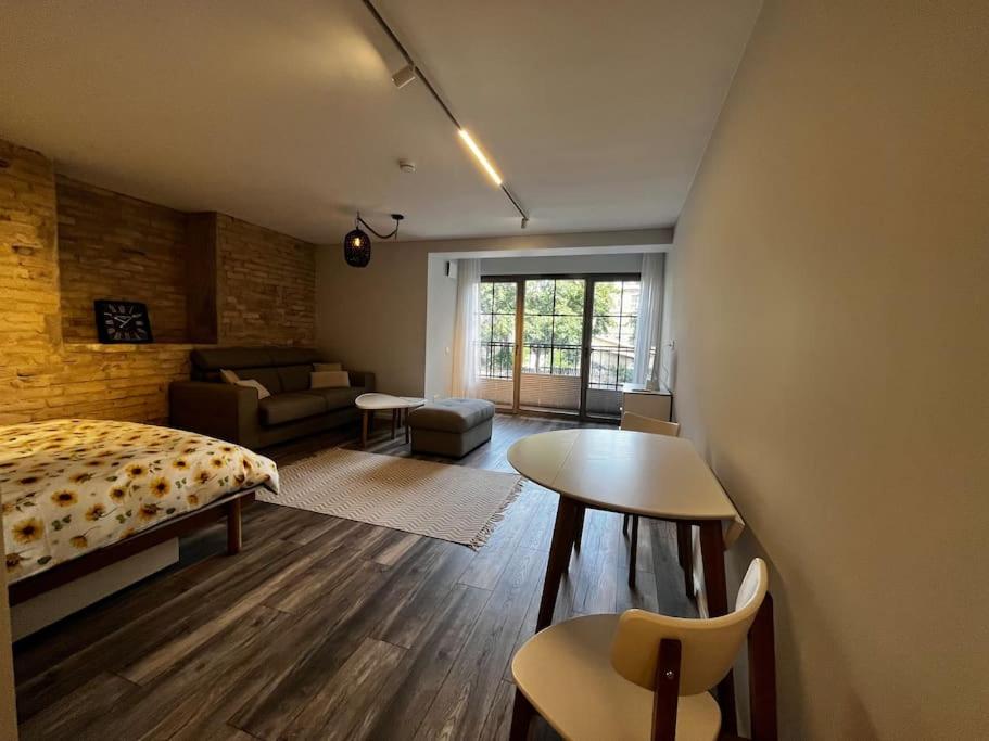 Studio by the Oak