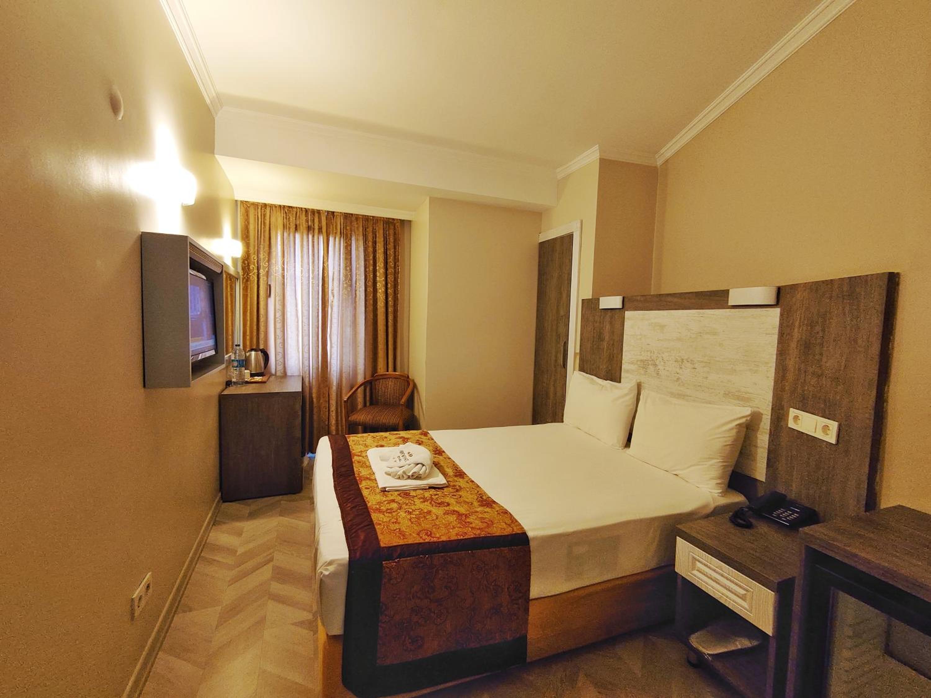 Orient Mintur Hotel - Image 13